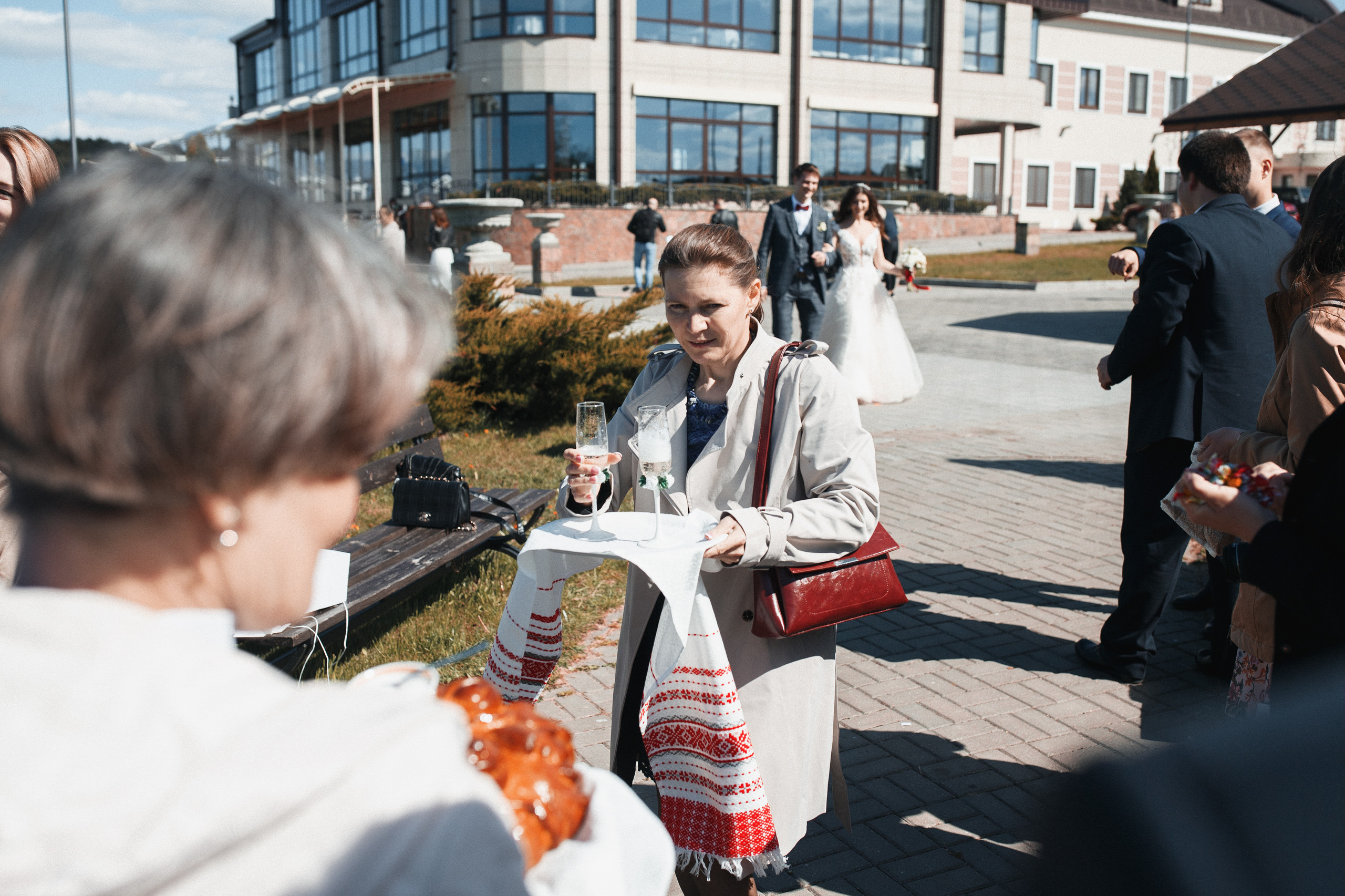 Фотосессия свадебного дня в Ботаническом саду, отеле Пекин