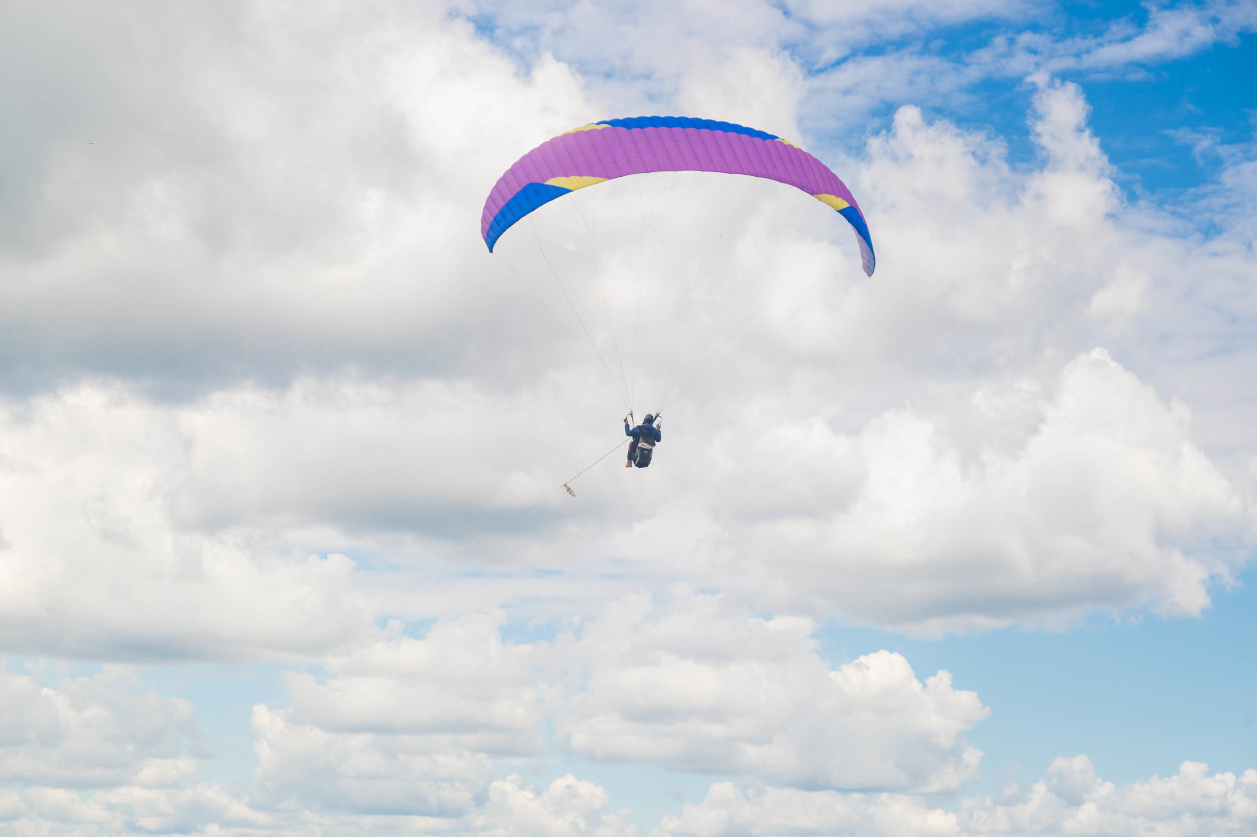 Полет на параплане в объективе фотографа Галины Шараповой