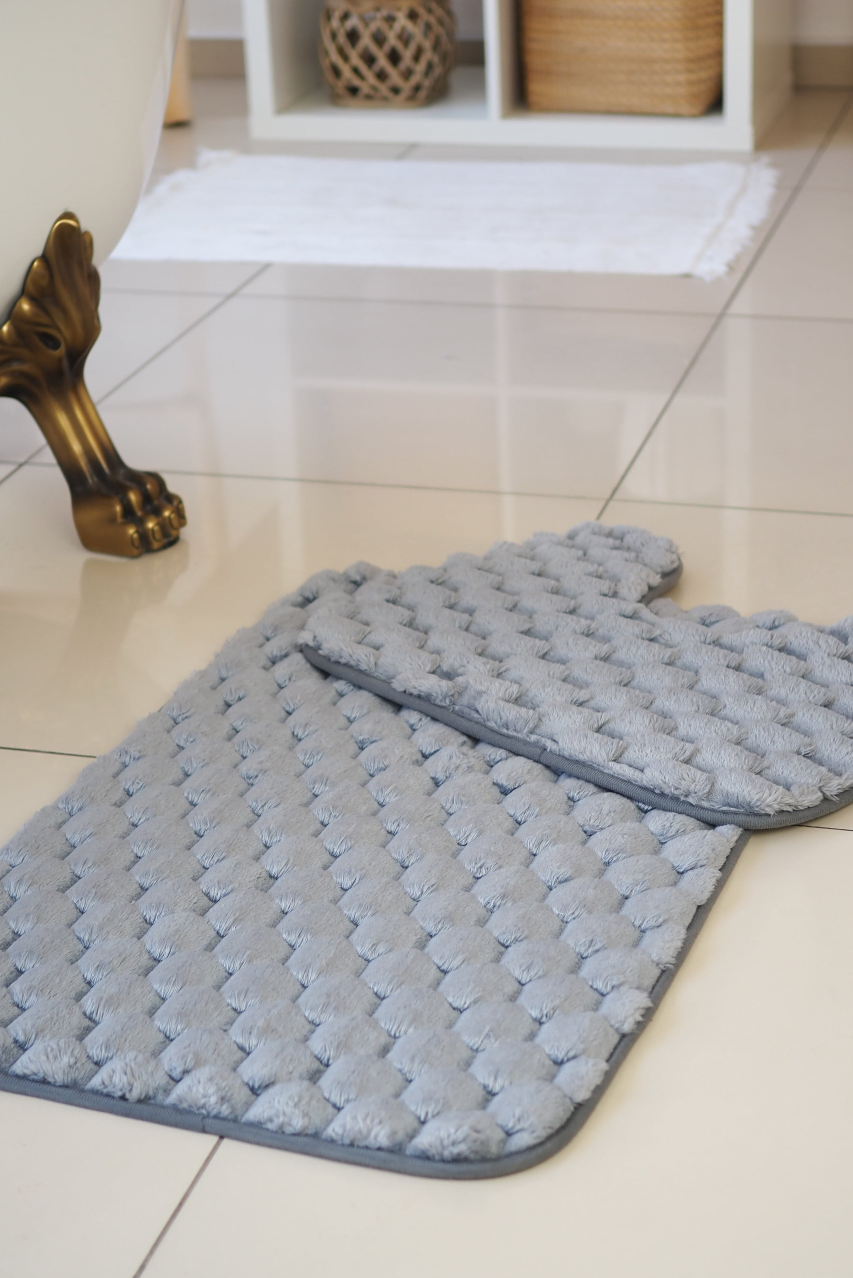 Предметное фото товаров для дома - элегантные и функциональные элементы.