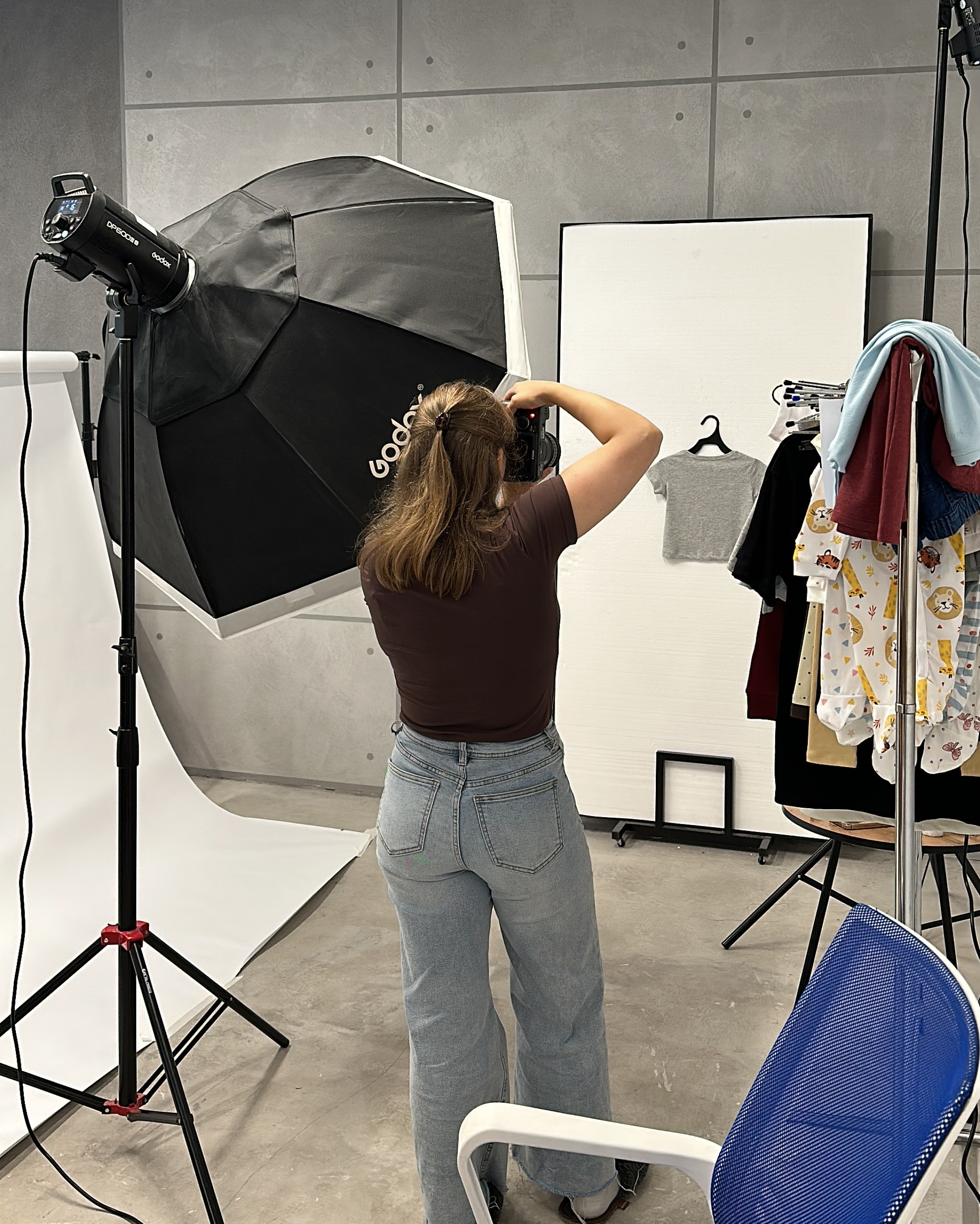 ОБО МНЕ. Фотосъемки одежды и аксессуаров для Wildberries, Ozon