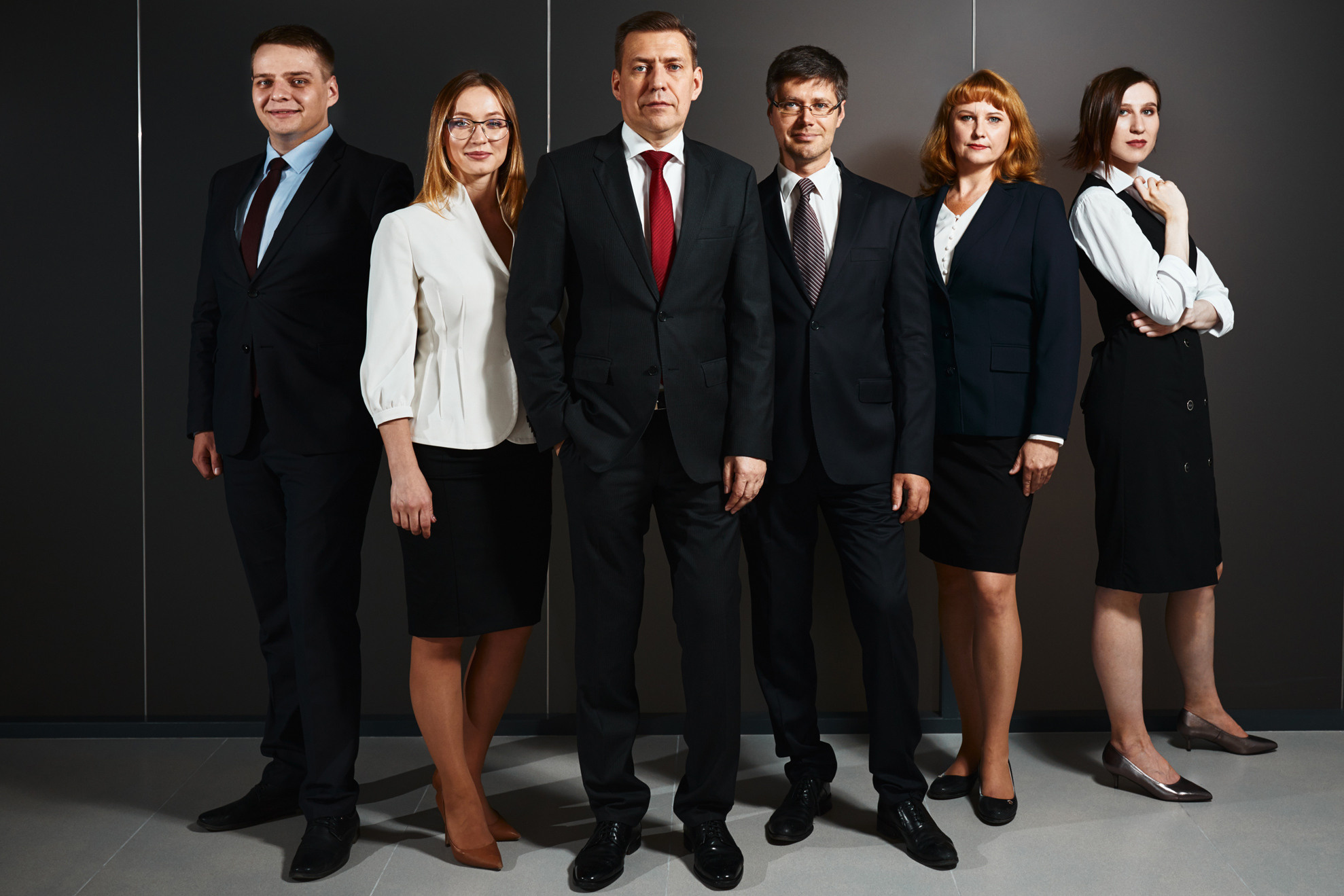 Деловой бизнес портрет. Бизнес портрет Аэросъемка Интерьерная съемка Тюмень