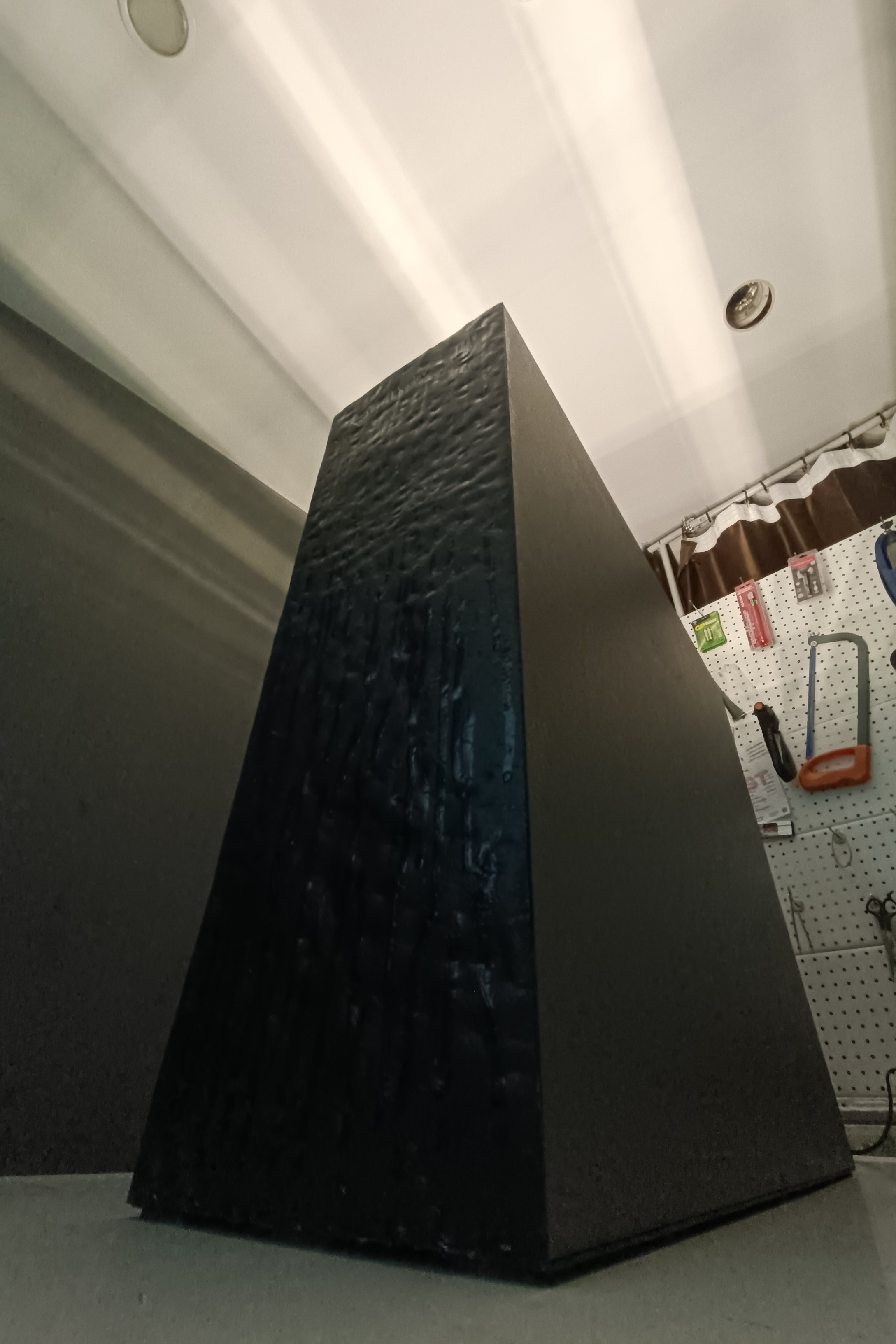 ГАЛЕРЕЯ. Светильники Романа Скороходова