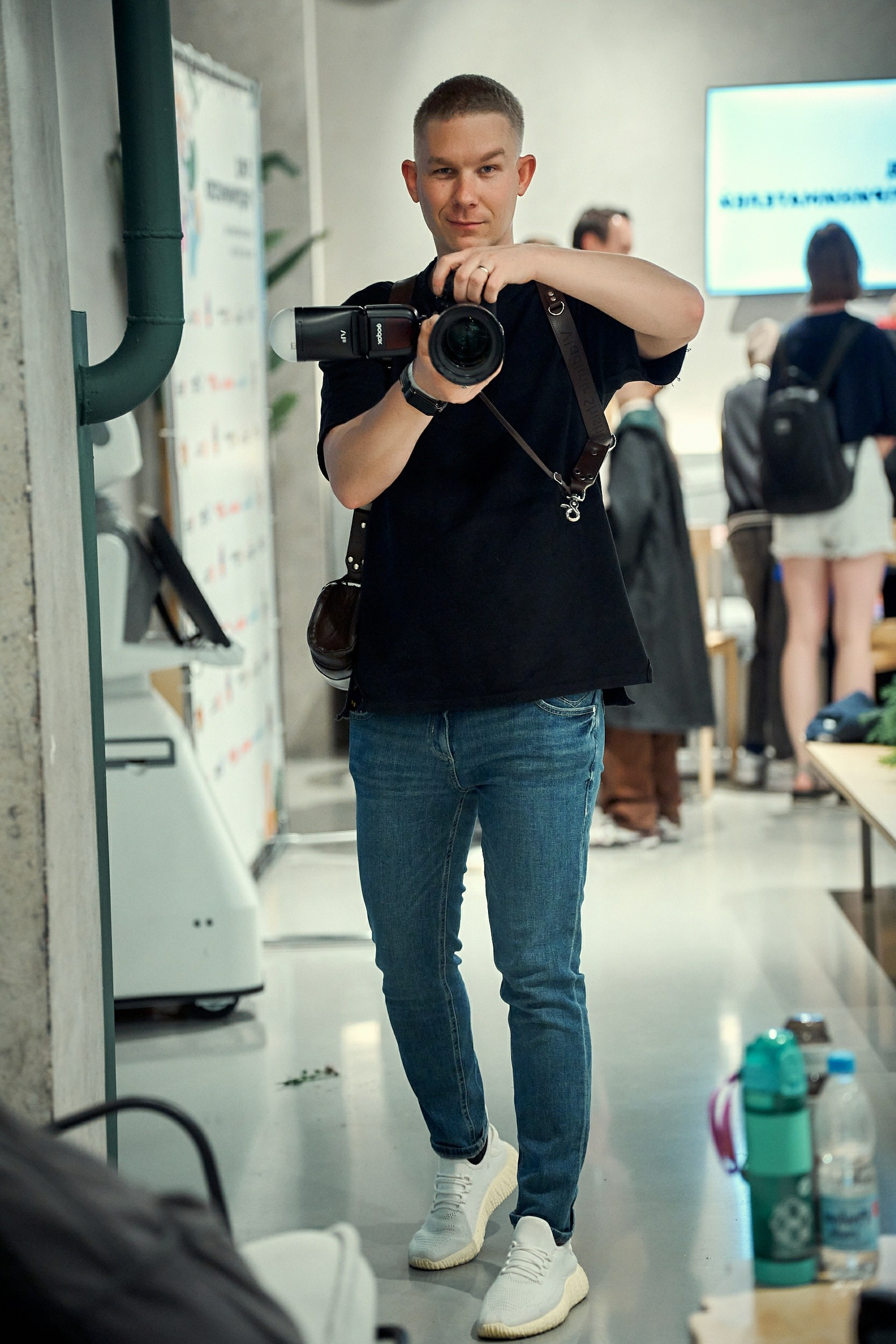 Контакты. Репортажный фотограф СПБ Владимир Шишов