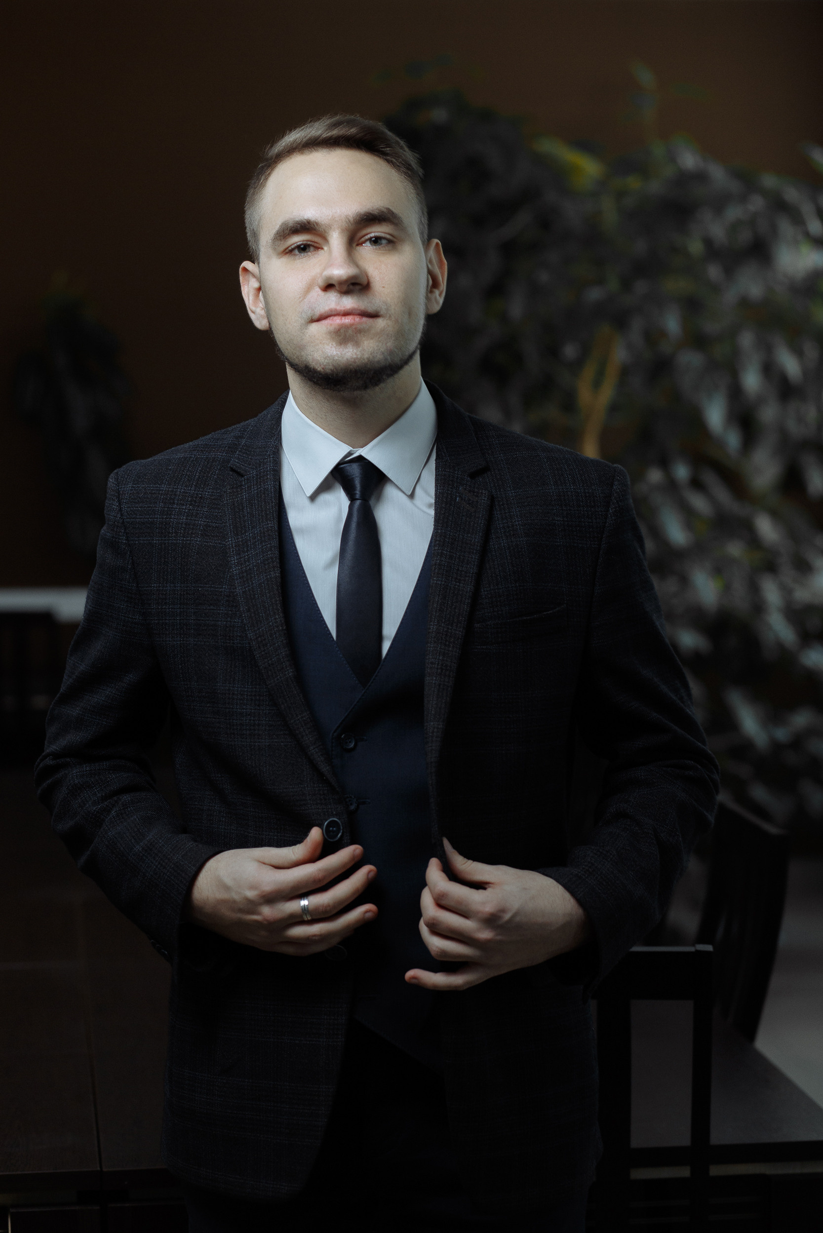 Индивидуальные бизнес портреты. Фотограф Чугунов Александр