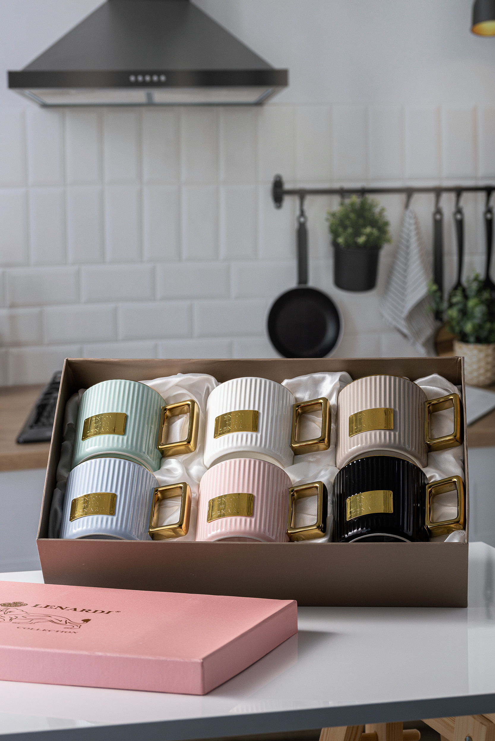 Новый день, новая съемка 🎬. Предметная фотосъемка в Москве. Предметная фотостудия Москва