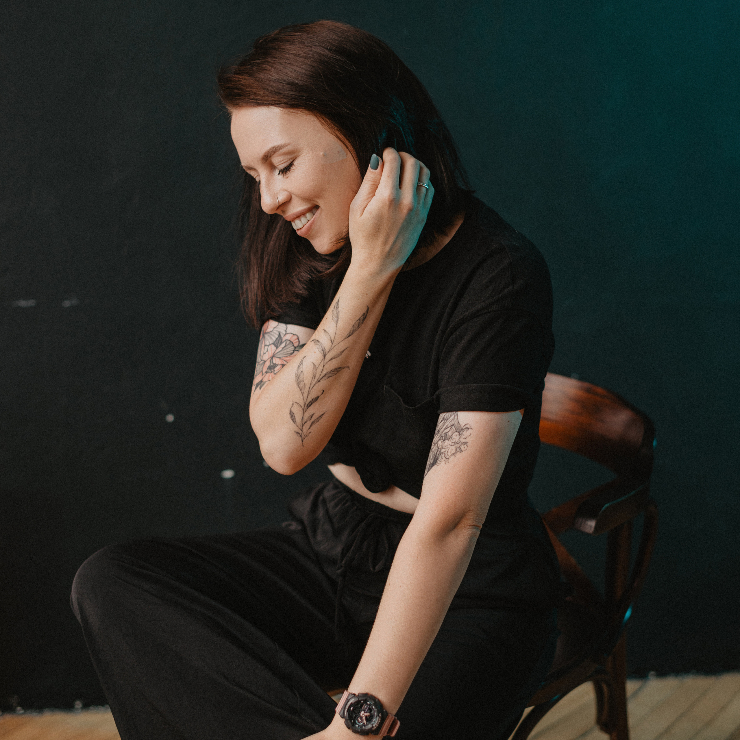 Контакты. Фотограф Ксения Мищук