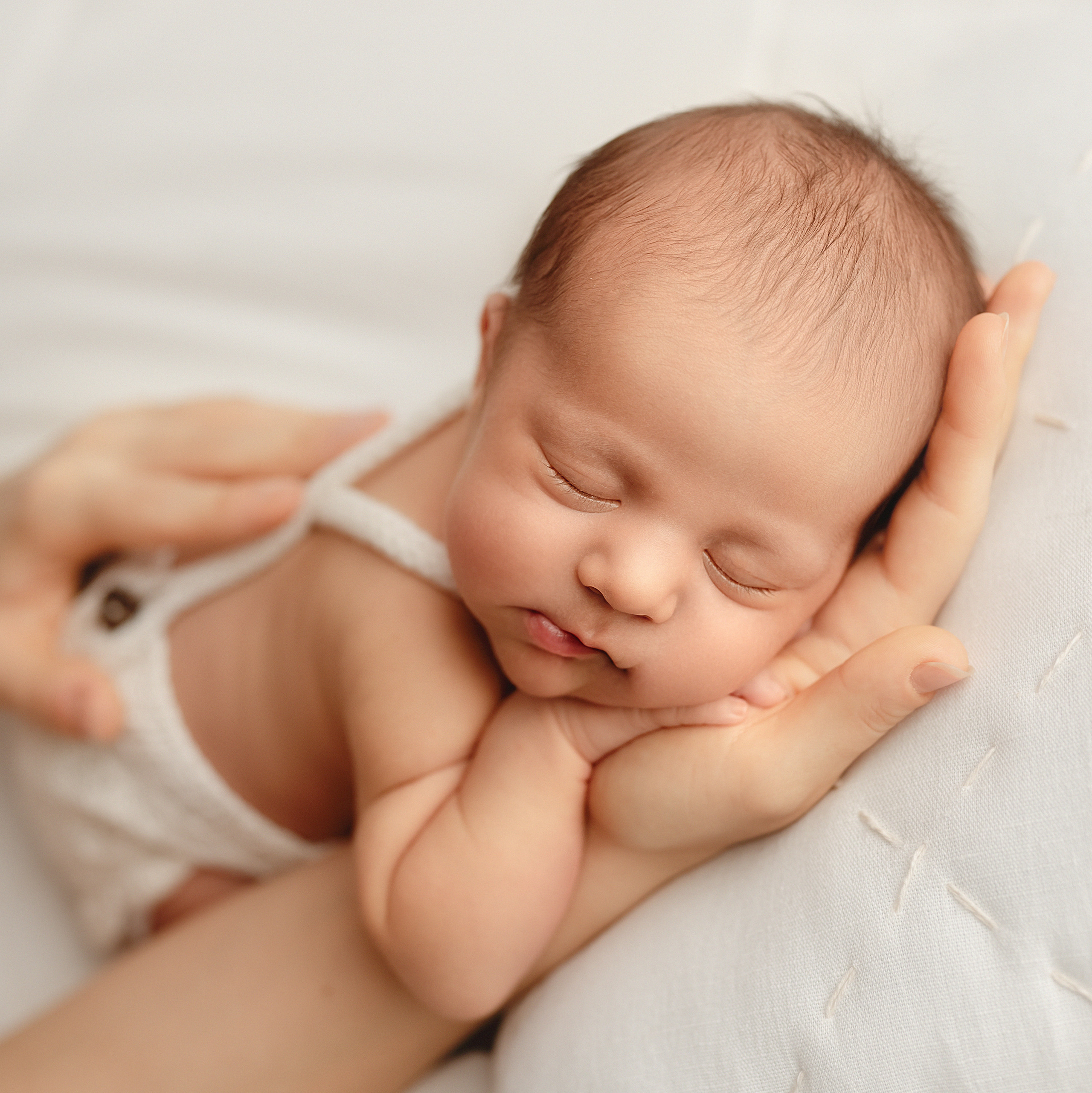 Записаться на съемку. Фотограф новорожденных и детей до года в Краснодаре Ольга Гладенко