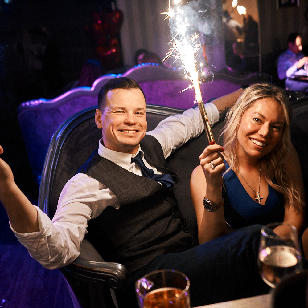 Ночной клуб в Москве - фото и видеоотчеты. Артём Савиных — профессиональный фотограф в Москве | Репортажи, свадьбы, портреты