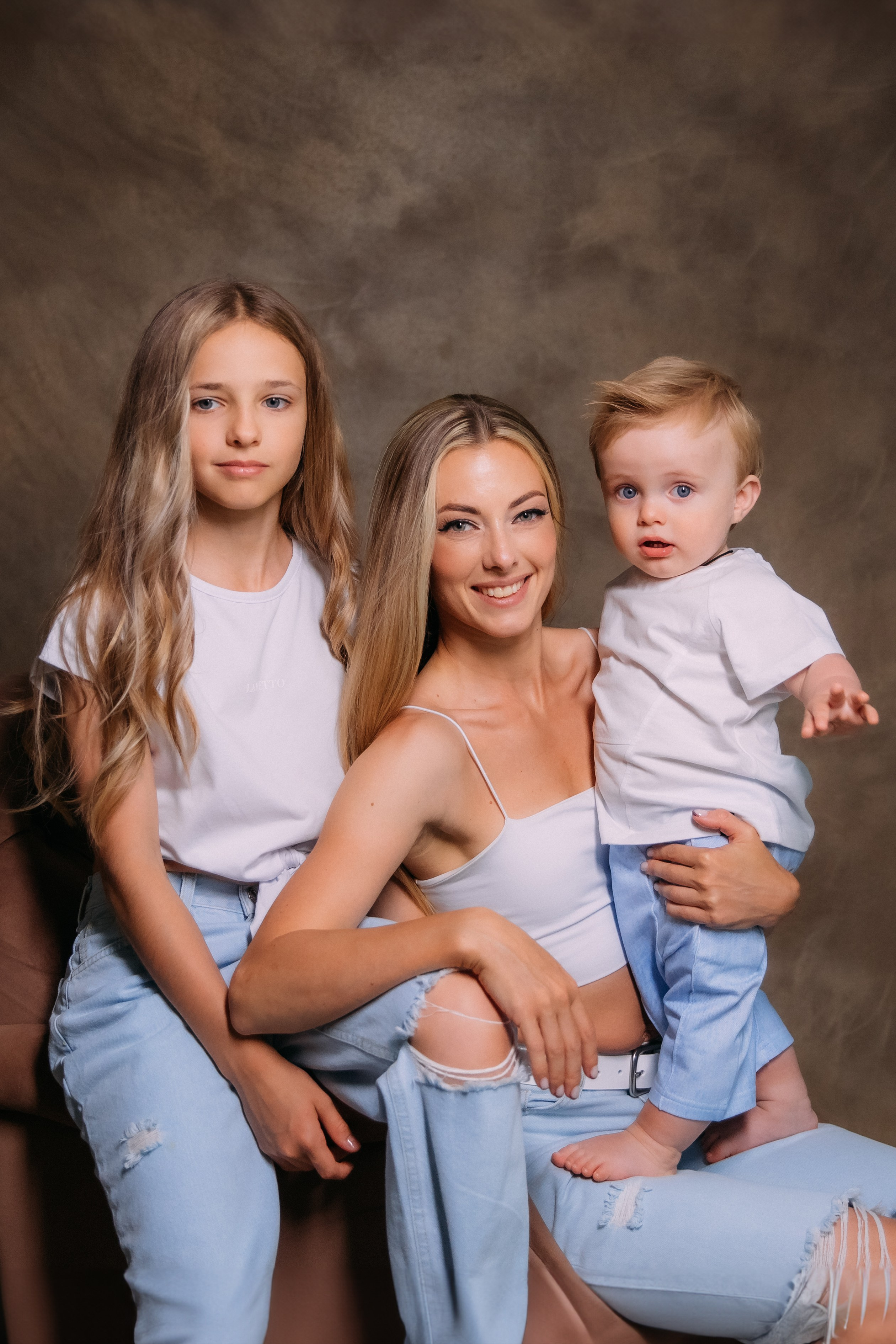 ИНДИВИДУАЛЬНАЯ И СЕМЕЙНАЯ СЪЕМКА — 2026. Женский и семейный фотограф Елена Петрова