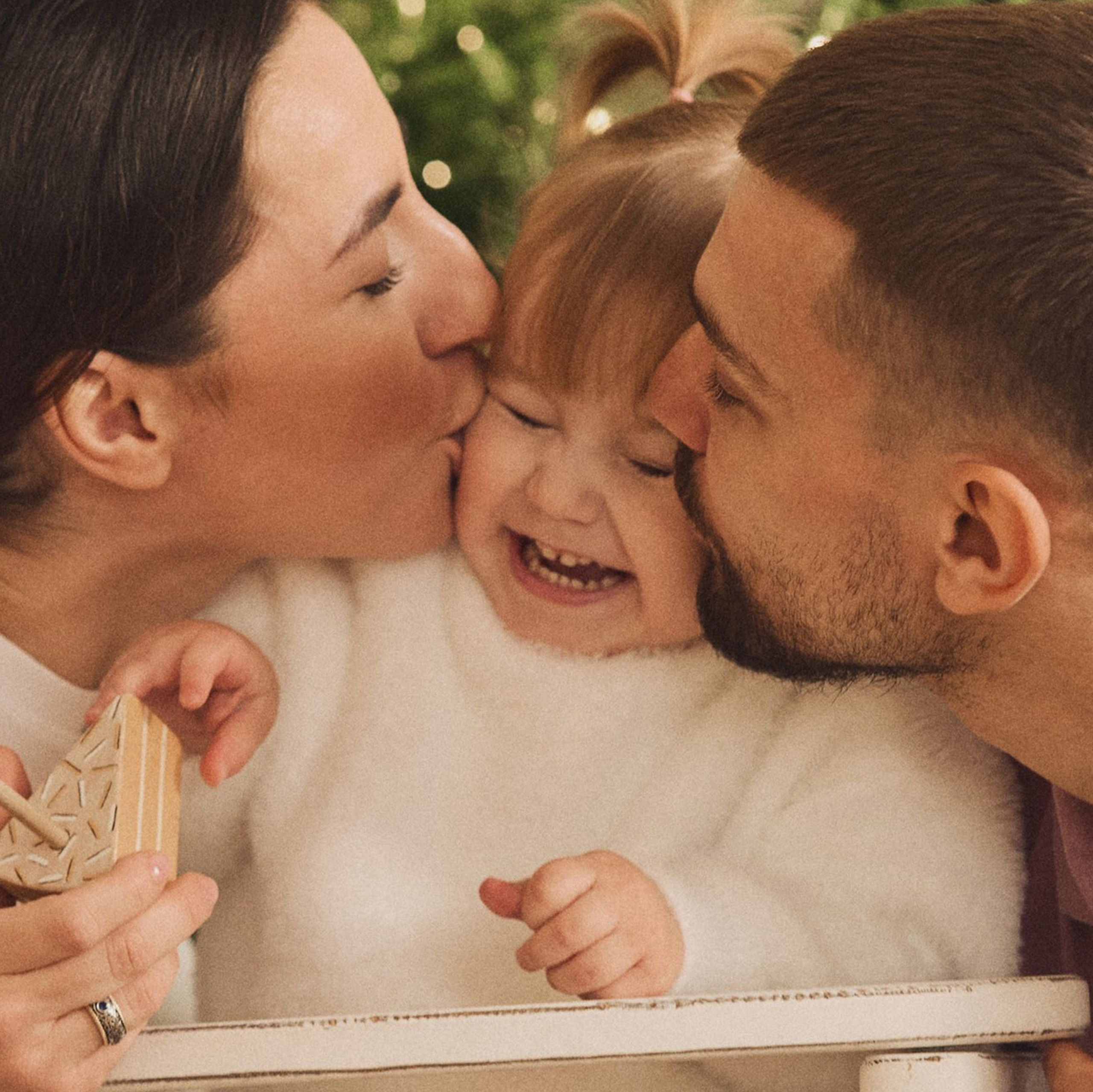 Семейная съёмка в фотостудии: как проходят мои съемки и что важно знать. Дмитрий Мазуркевич: Профессиональный Репортажный Фотограф