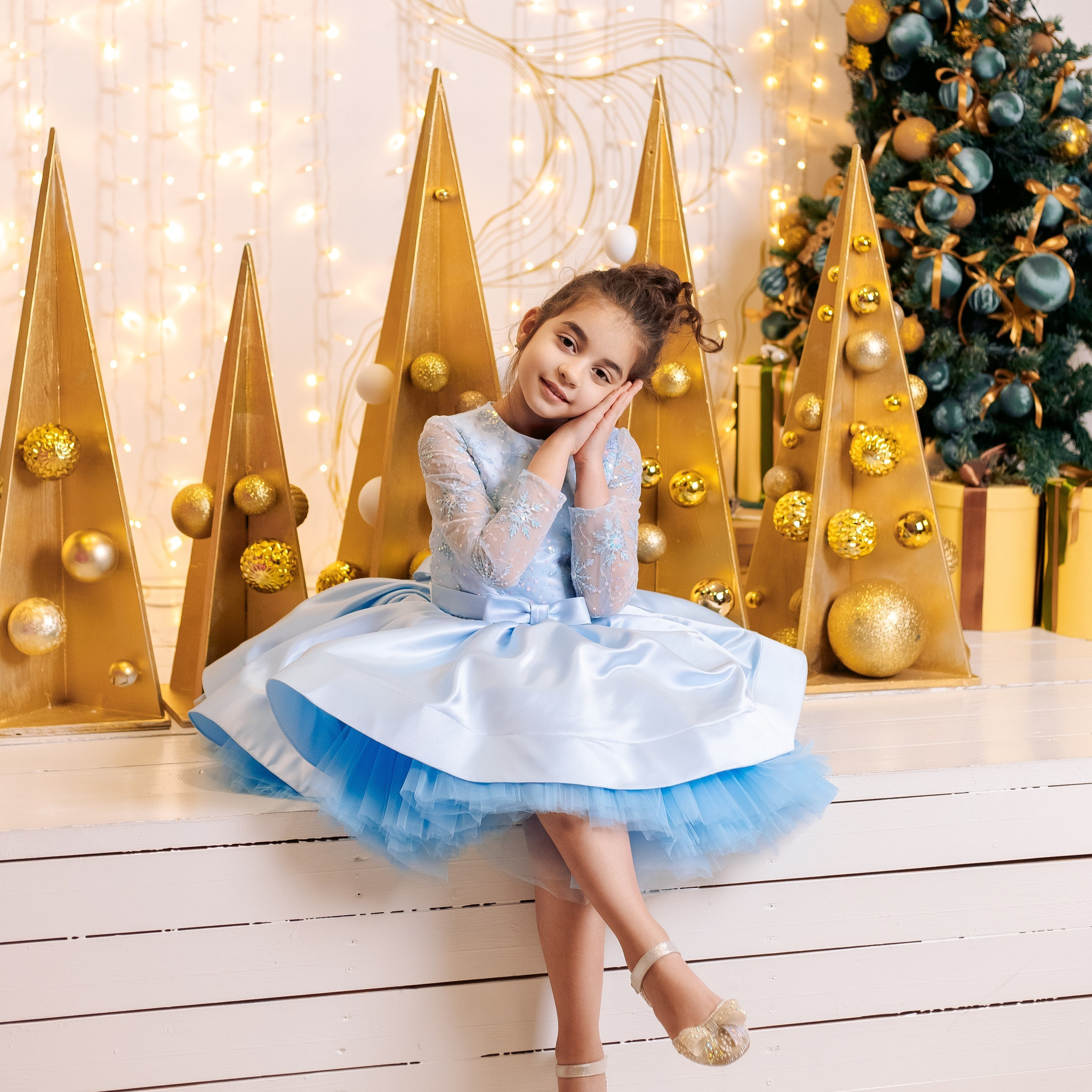 Новогодняя фотосессия в фотостудии 2025-2026. Фотограф в Санкт-Петербурге, Анна Скворцова