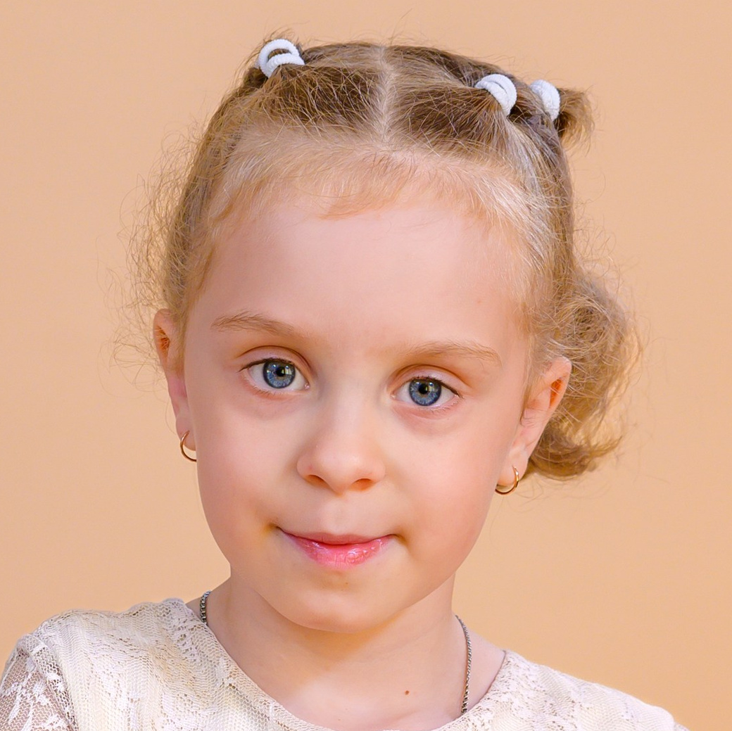 Выпускные альбомы. Выпускные альбомы в Туле и Тульской области для школ и детских садов