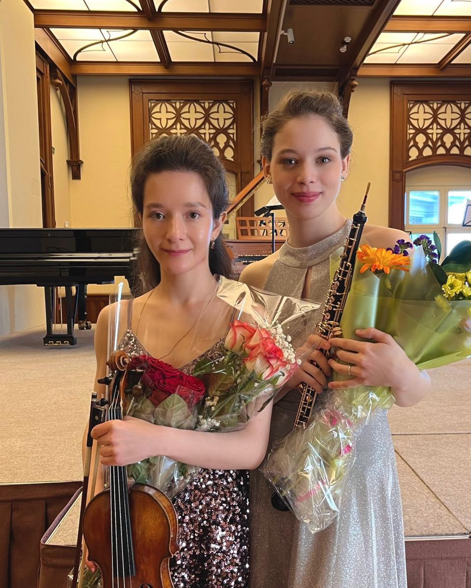 Инструментальный ансамбль «I Fiori». Скрипачка Анна Савкина