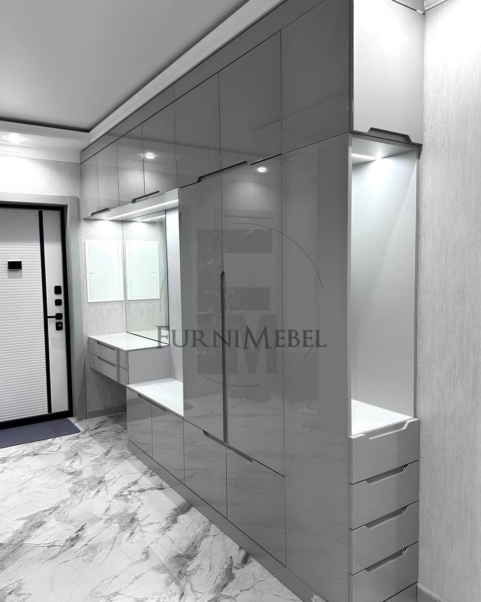 Прихожие на заказ по индивидуальным размерам в Москве