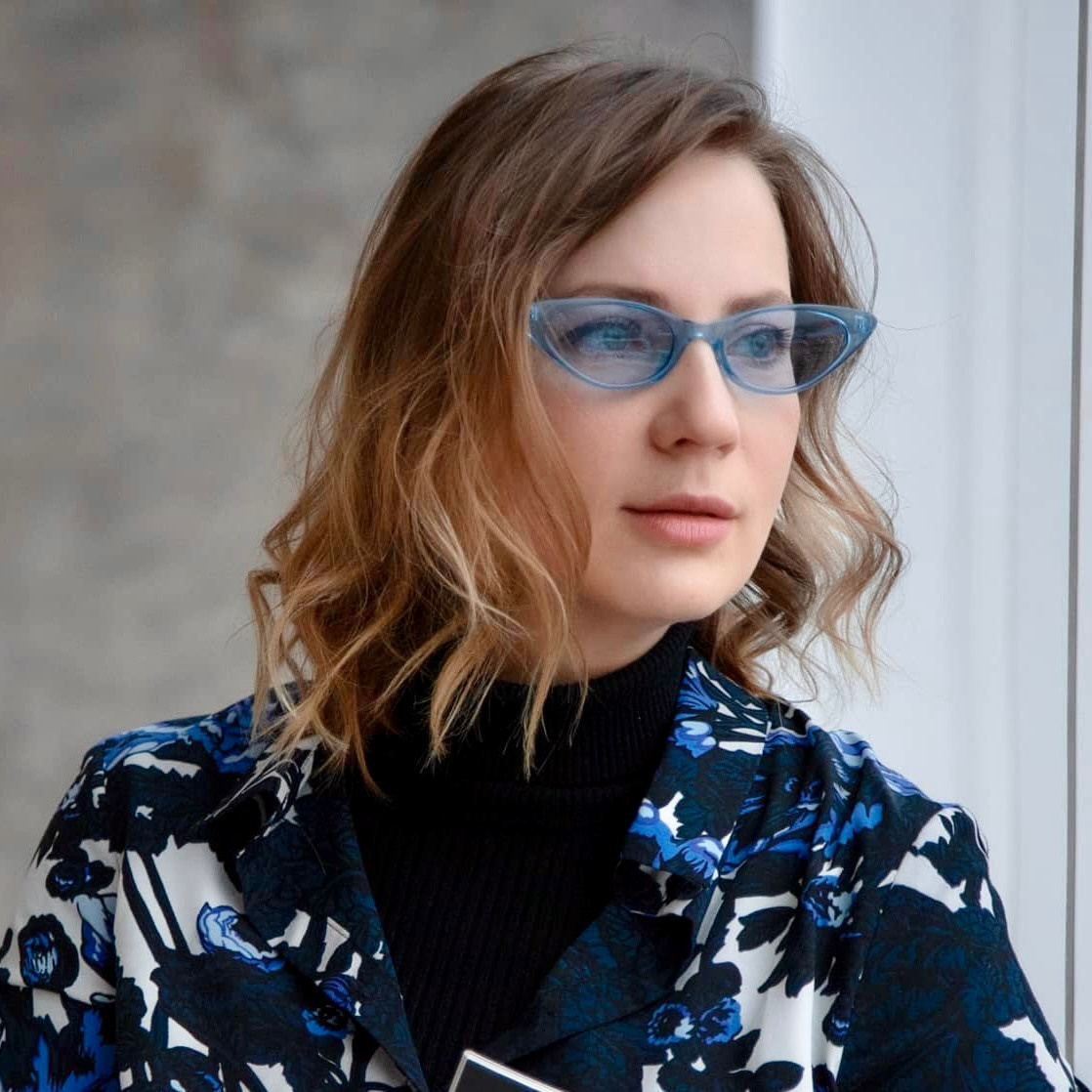 Информация о фотографе Кулаковой Елене из Москвы. Контент фотограф в Москве и области Елена Кулакова