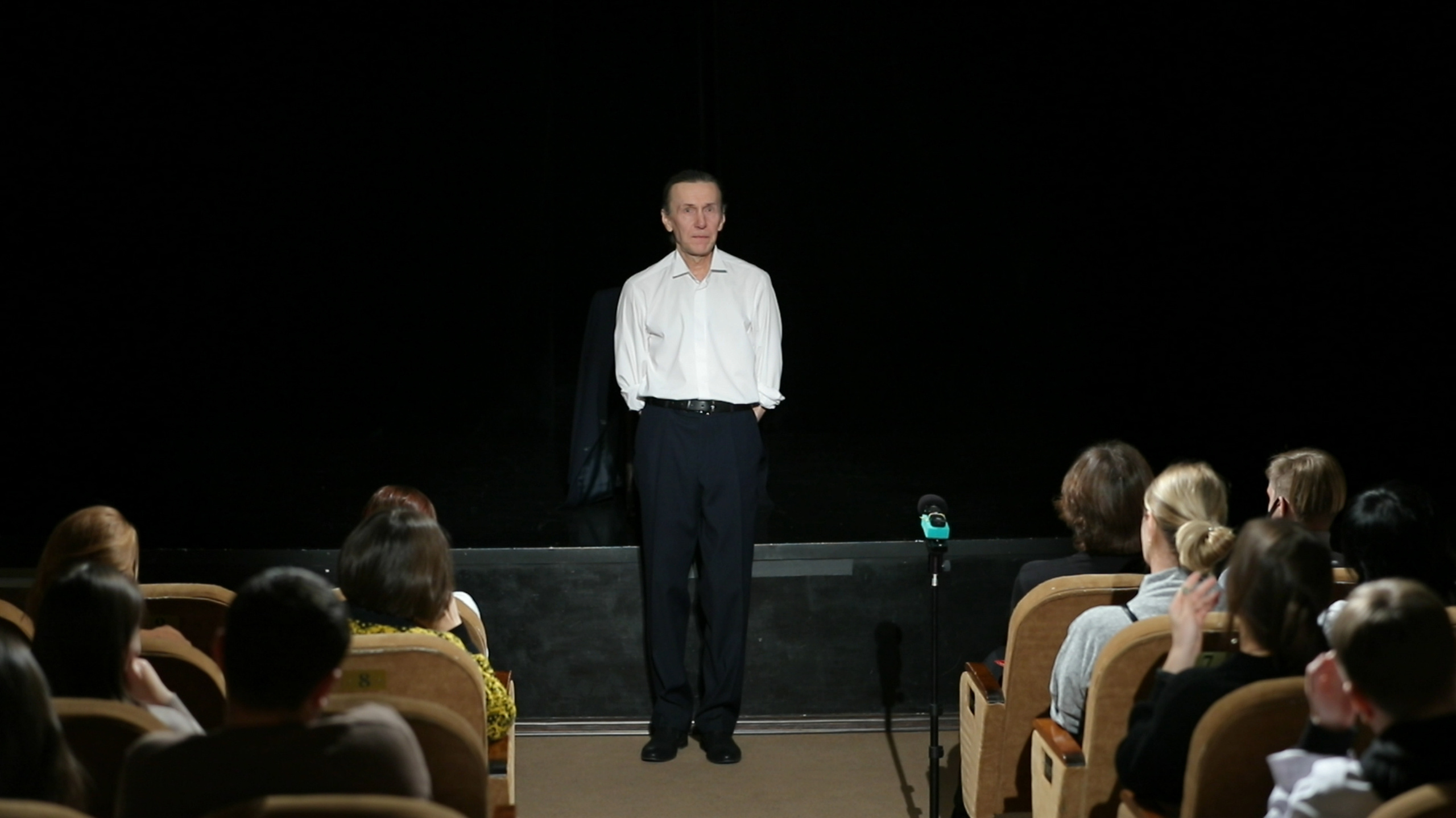 Спектакль "Мысль. История убийства" в Пермском театре "Туки-Луки". Журнал о самом особенном. Пермь и Пермский край