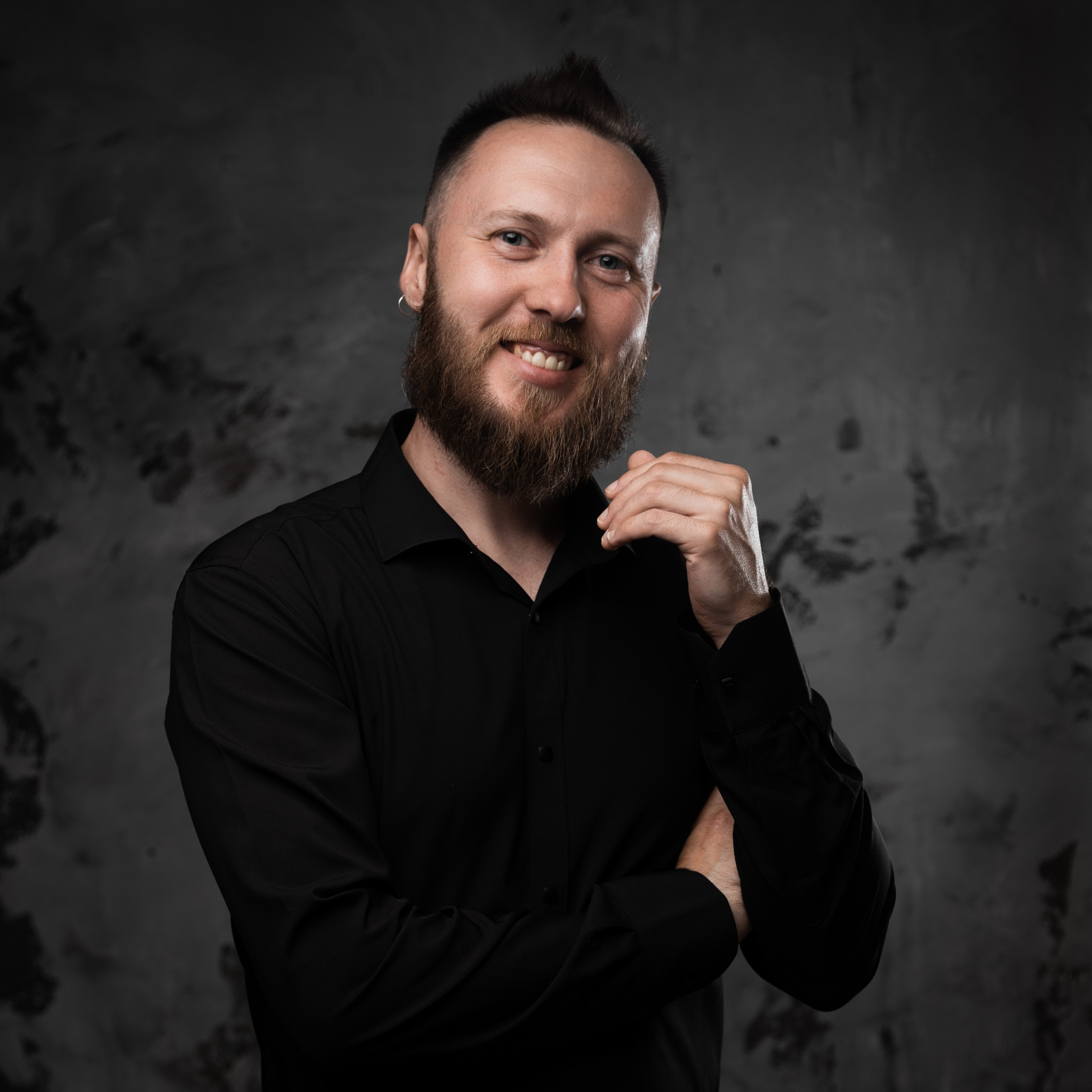 Контакты. Фотограф Екатеринбург, Арамиль Антон Чупин