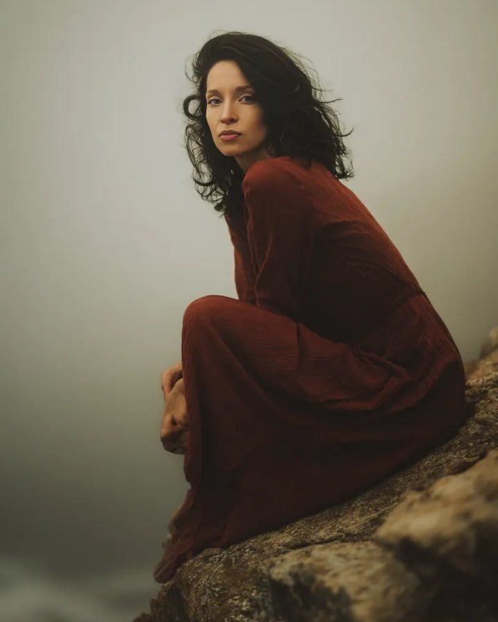 LEOPOLD WEISS. Yulia Yurchevskaya | Art Director & Visual Visionary