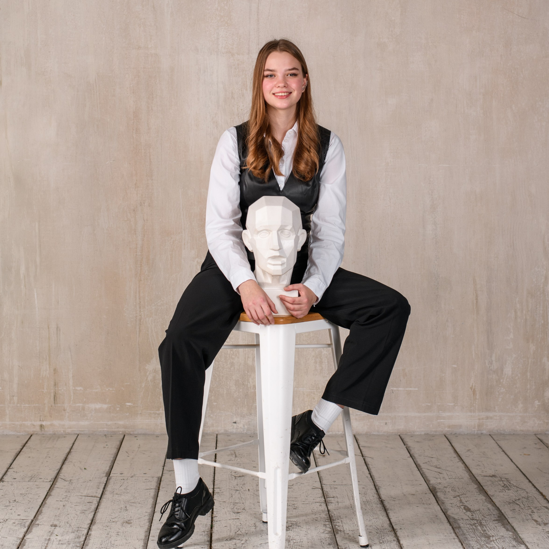 Фотосессия старшеклассников для выпускного альбома в Кросс Студио в зале Эклипс. Школьный фотограф в Москве Первенцева Елена.