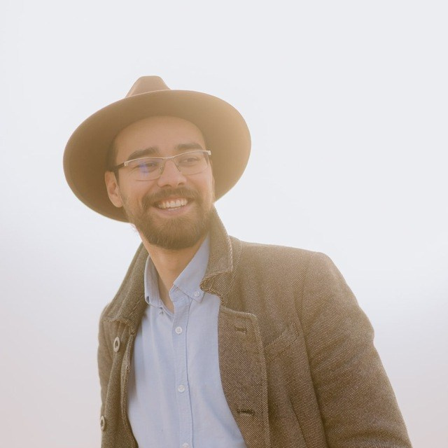 Контакты. Михаил Белоусов фотограф Пермь