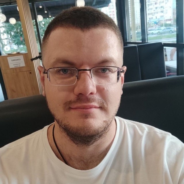 Алексей Иващенко