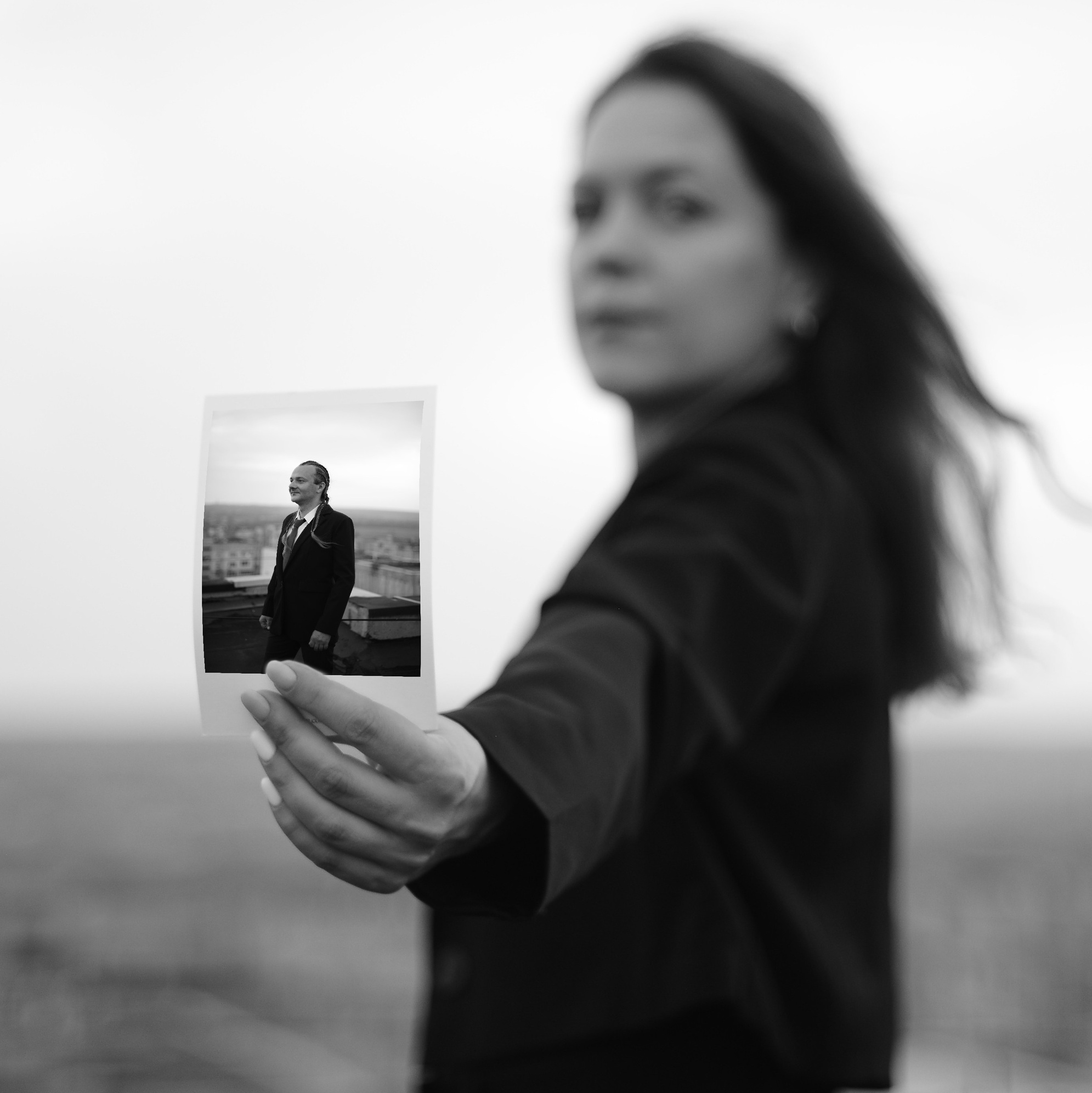 фотосессия Луганск фотограф Луганск ЛНР лнр лавстори фотопрогулка живые фотографии фотографии в моменте любовь фотолюбовь фотоисксусство Магритт Любоаь по Магритту