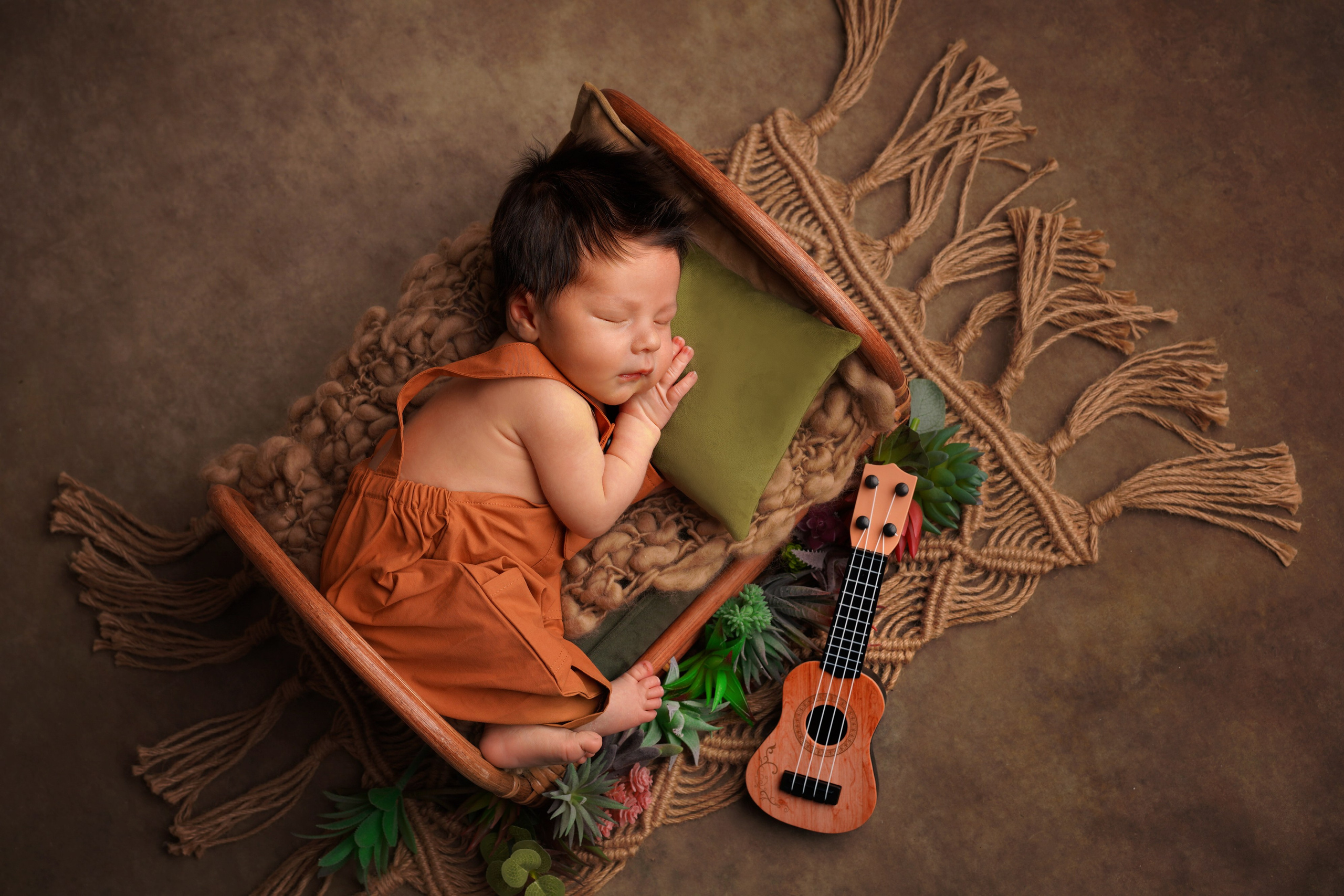 Новорожденные. Классика. Фотограф новорожденных беременных в Тюмени Ткачук Татьяна