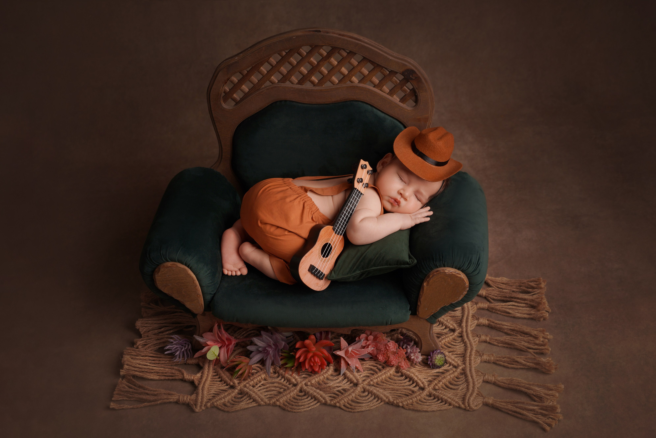 Новорожденные. Классика. Фотограф новорожденных беременных в Тюмени Ткачук Татьяна