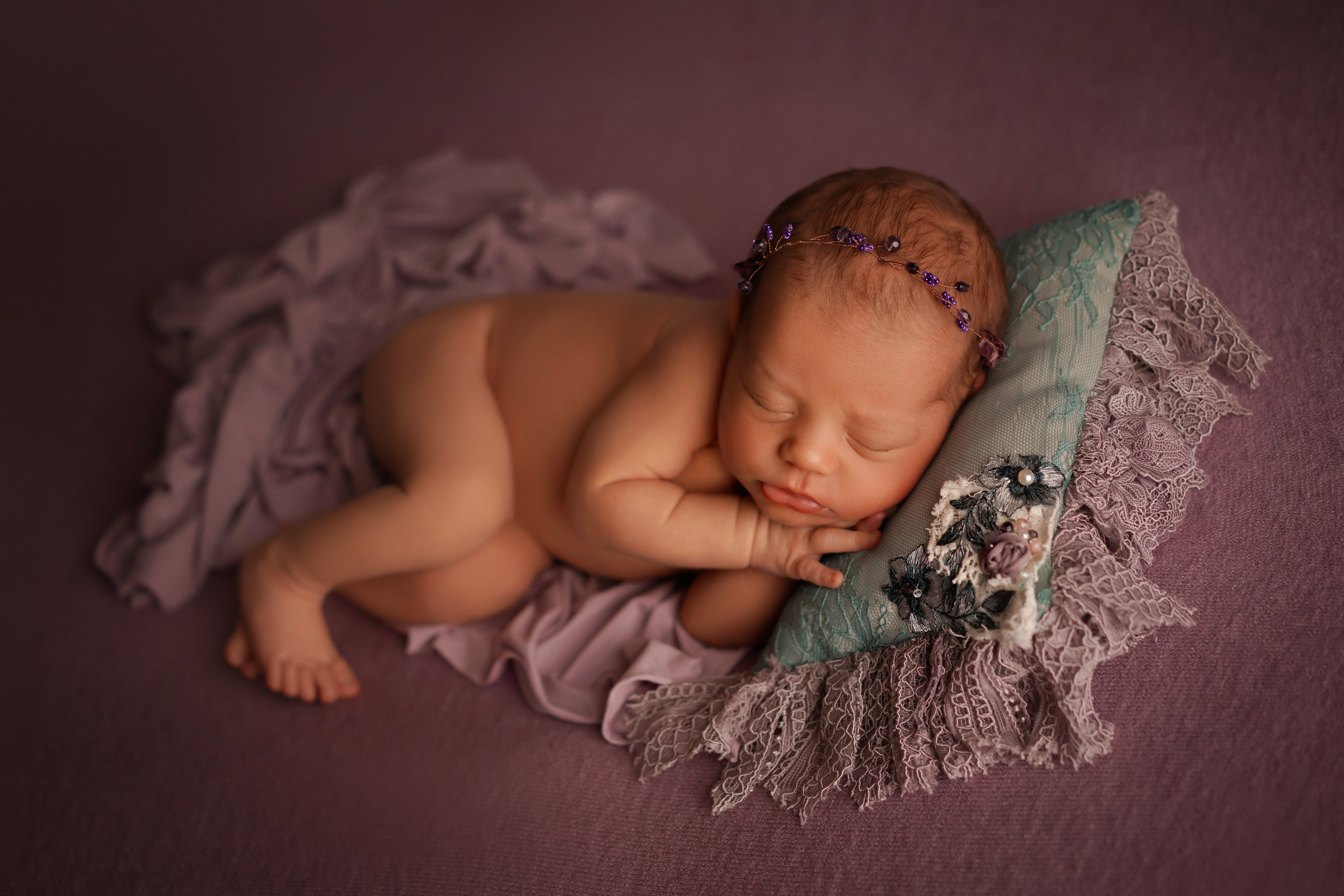 Новорожденные. Классика. Фотограф новорожденных беременных в Тюмени Ткачук Татьяна