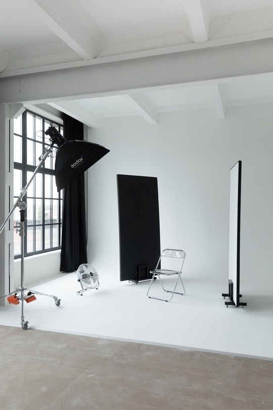 Локации и фотостудии в Санкт-Петербурге для женской фотосессии