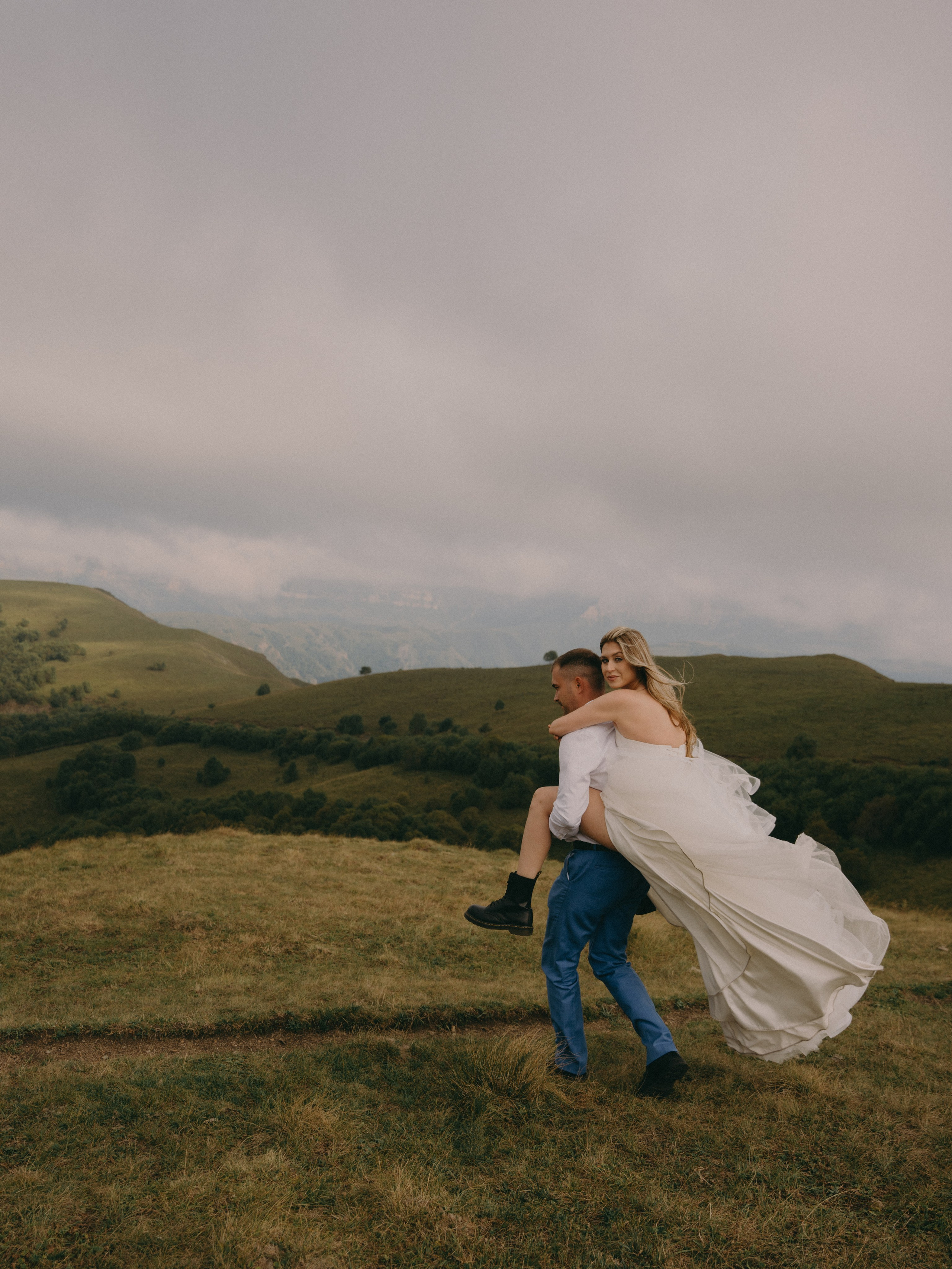 Фотограф, фототур,  фотосессия дорога на Джилы-Су — Долина нарзанов