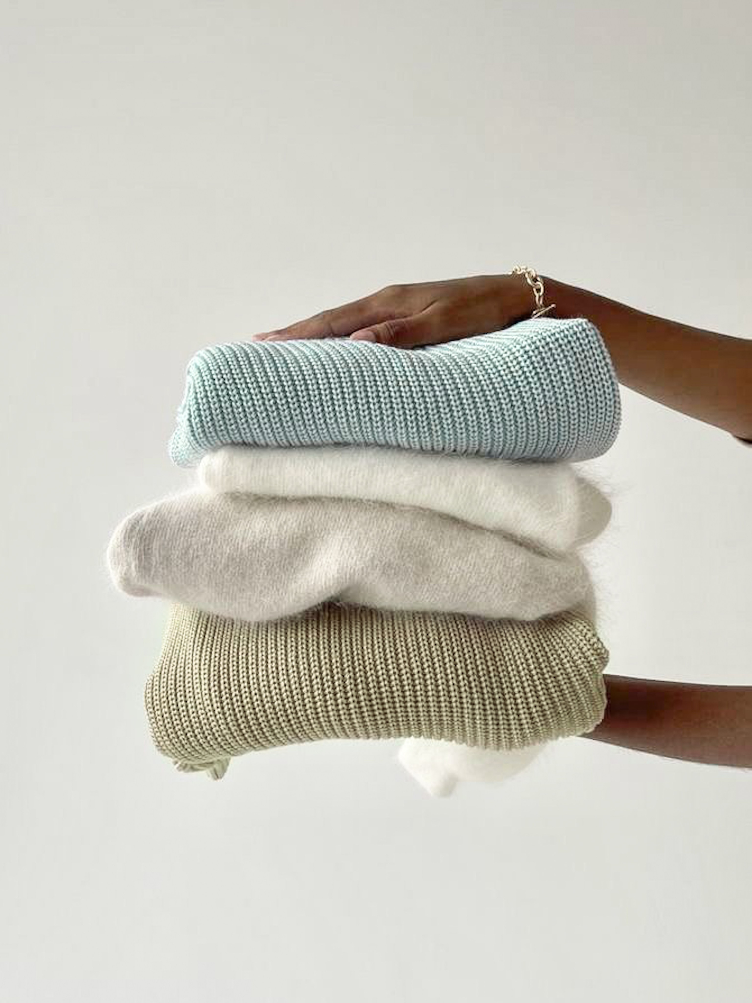 INSPIRIA- Создание продающего контента для маркетплейсов в Москве и Московской области