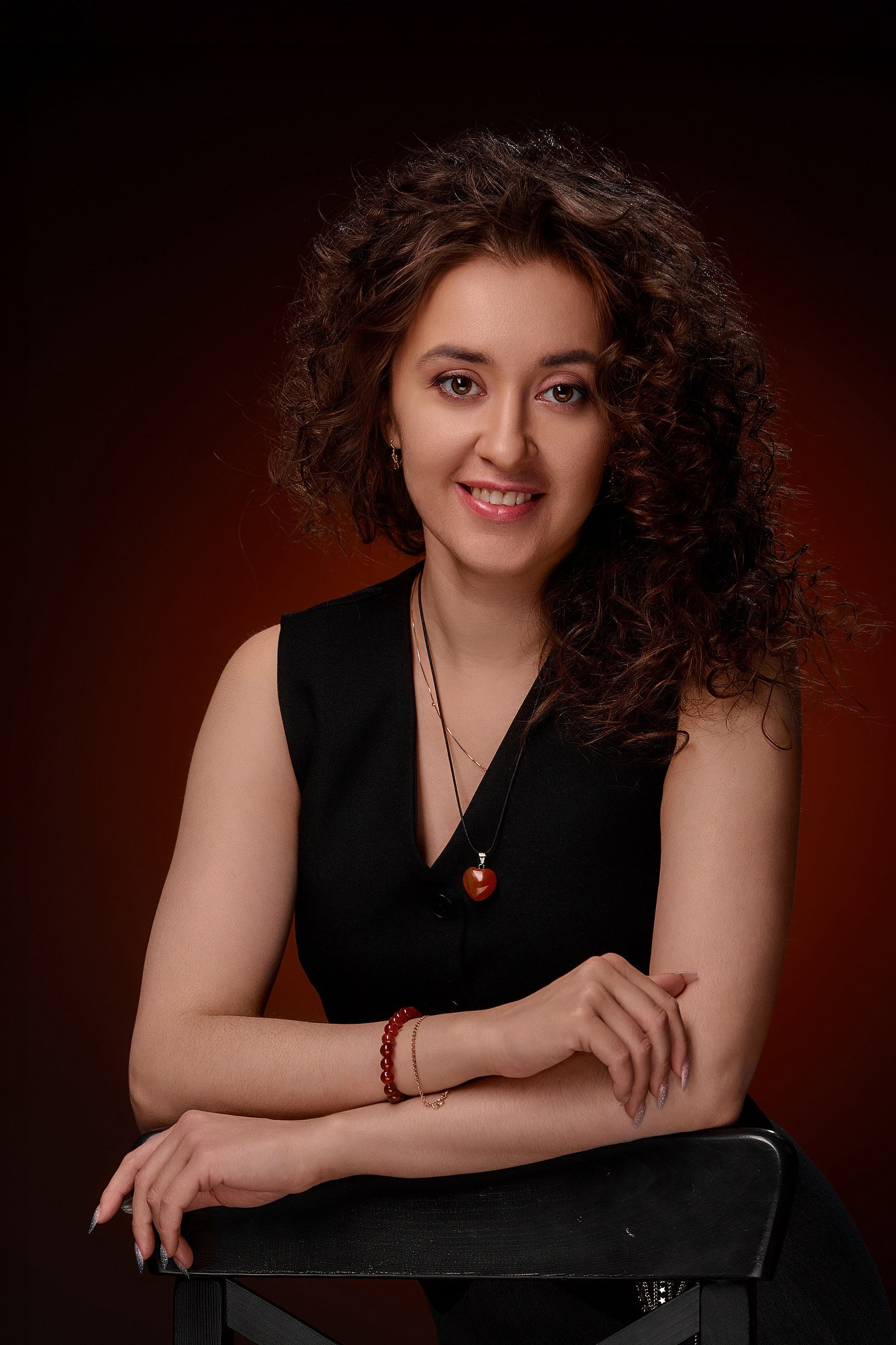 Натали Колибри — коммерческий фотограф в Уфе, предметная и контентная съёмка для бизнеса.