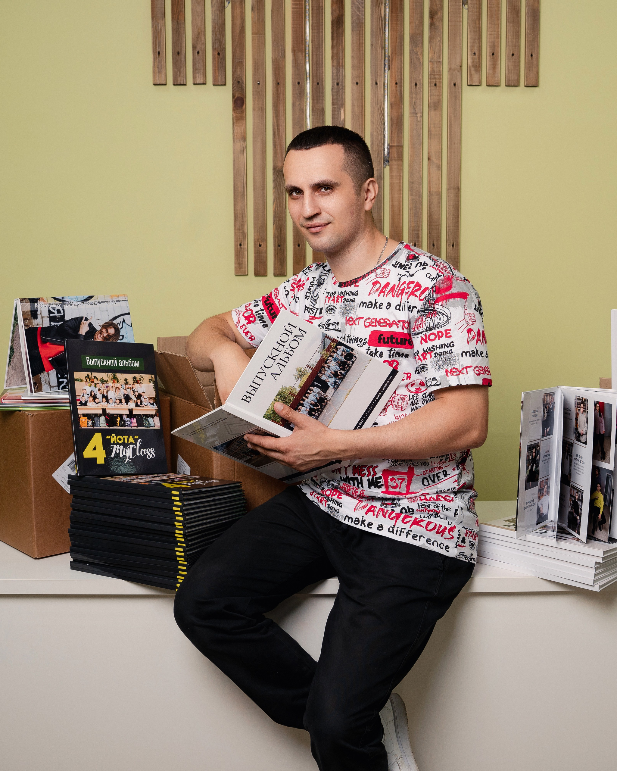 НАША КОМАНДА. Выпускные альбомы в Томской области. Видеосъёмка на выпускной