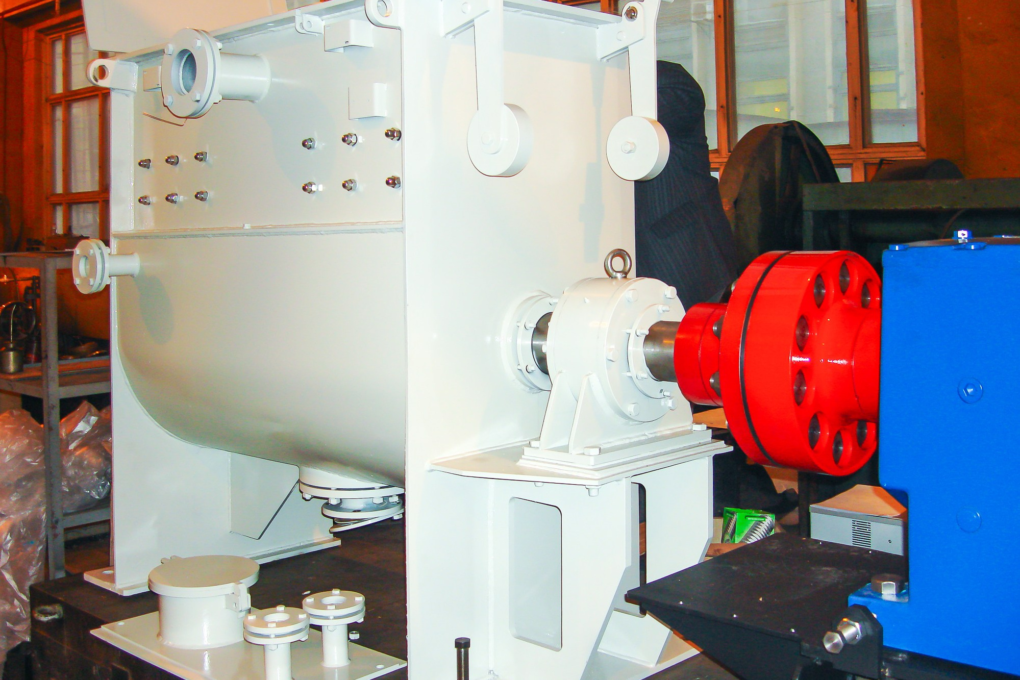 Смеситель горизонтальный. ПЕТЕРБУРГНИИХИММАШ разрабатывает и изготавливает оборудование