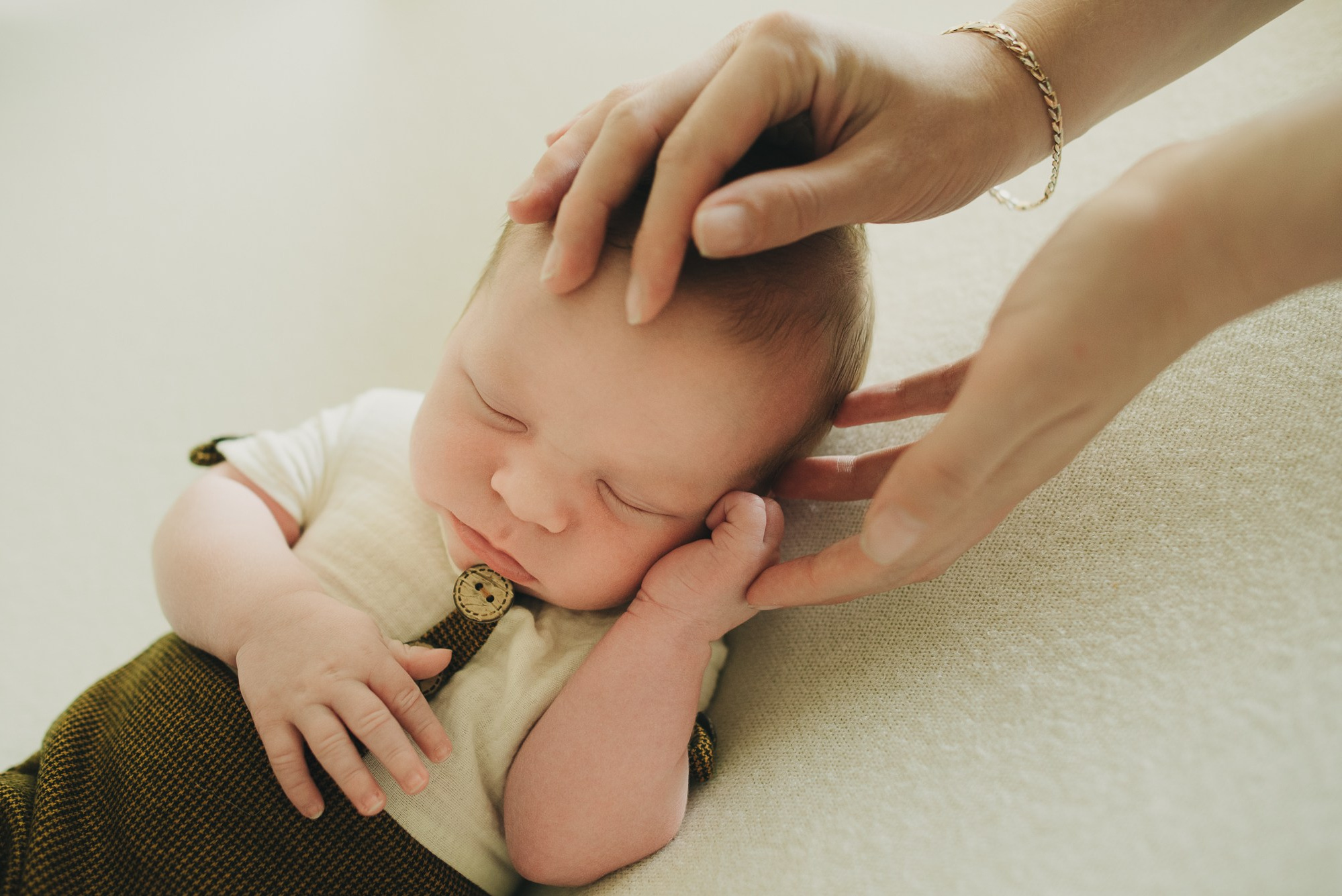 Гайд для родителей — фото с малышом. Фотограф в Москве новорожденные свадьбы семьи Дарья Ларионова