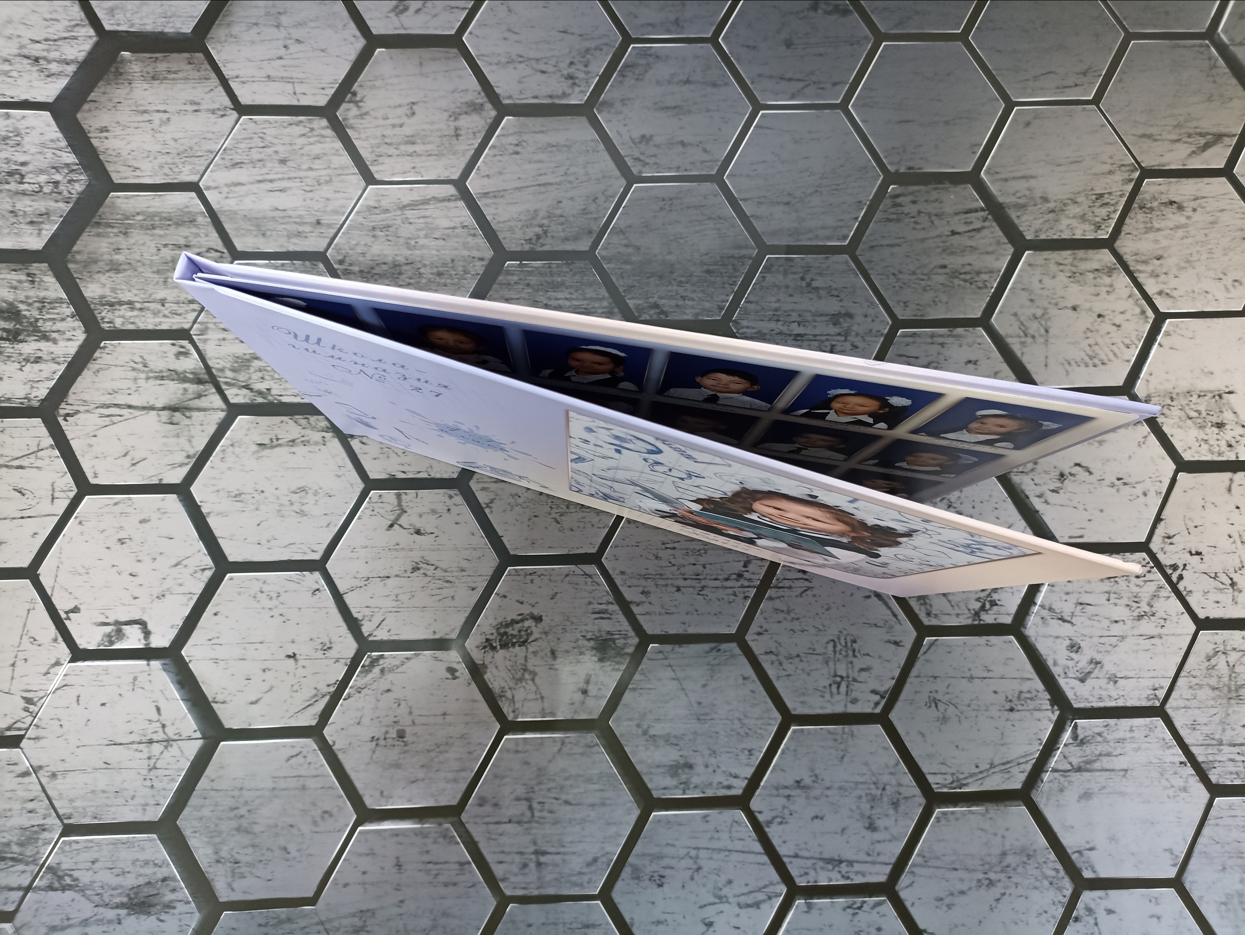 Фотокнига «Школьная тетрадь». Детский фотограф в Алматы, виньетки, выпускной альбом Алматы