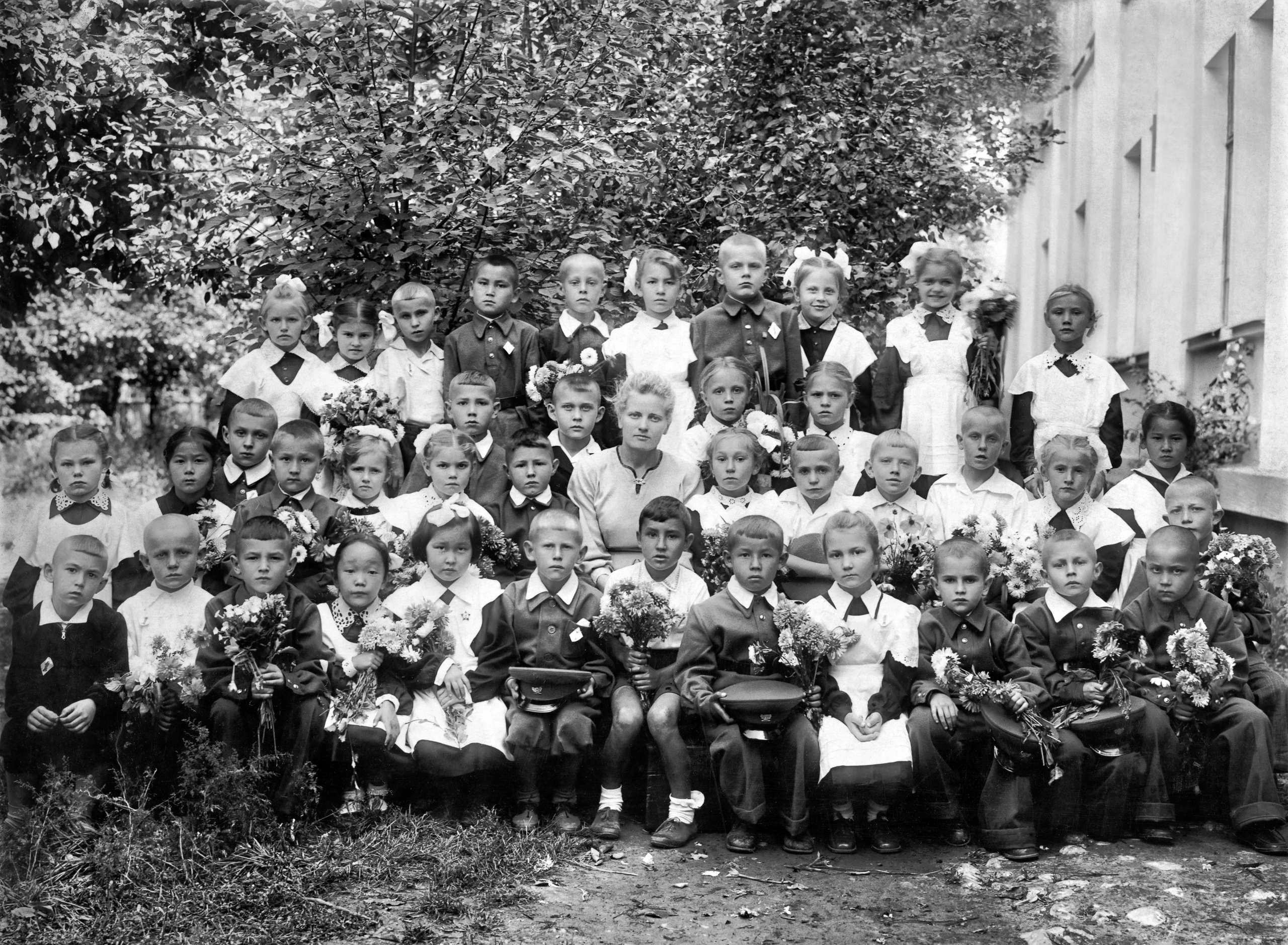 Алма-Ата, школа № 36, 1958–1968 гг. Пейзажный и семейный фотограф в Санкт-Петербурге Александр Белов