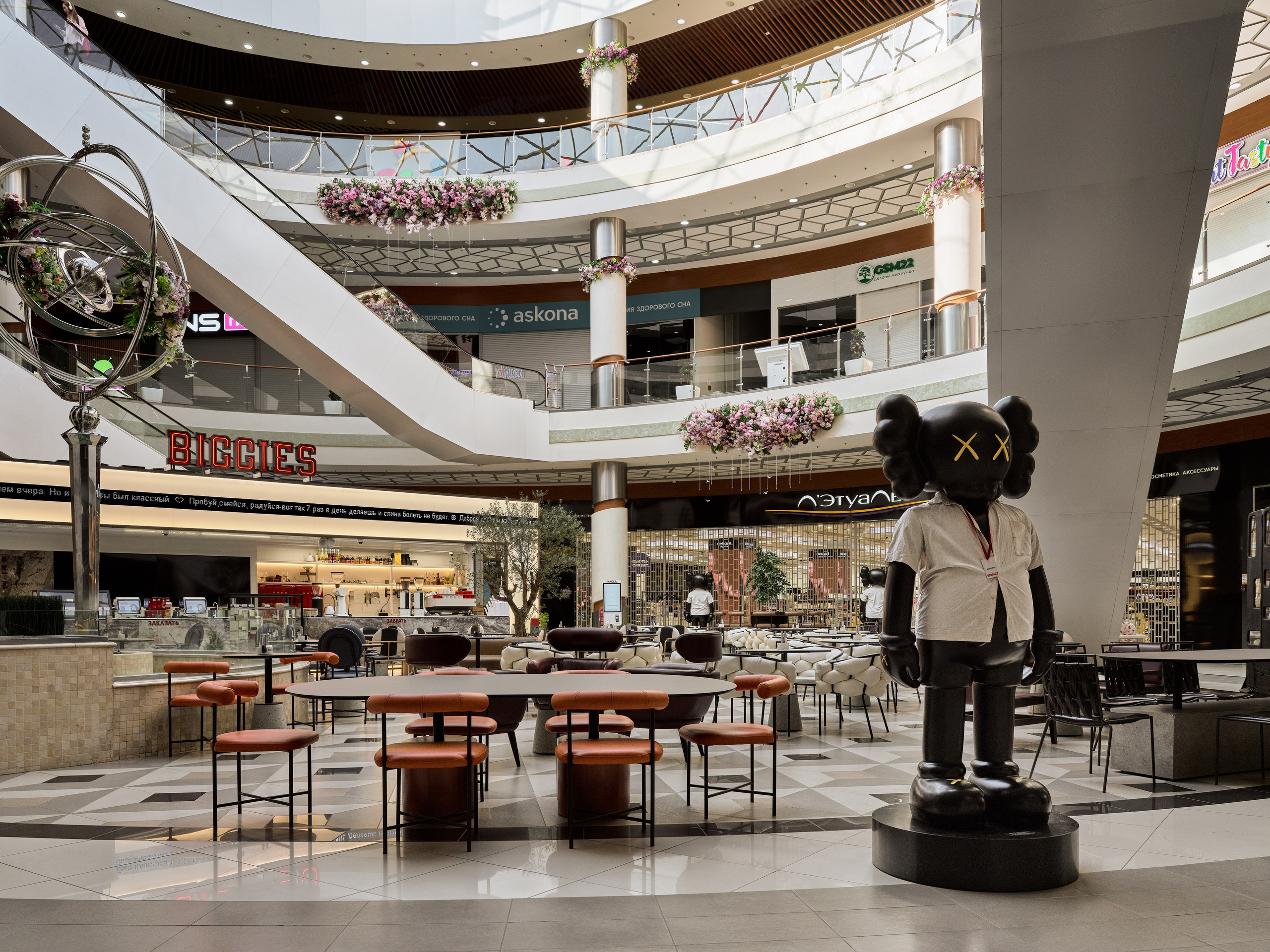 BIGGIES / кофейня, 650 м². Rezells Architects — студия дизайна жилых и коммерческих интерьеров
