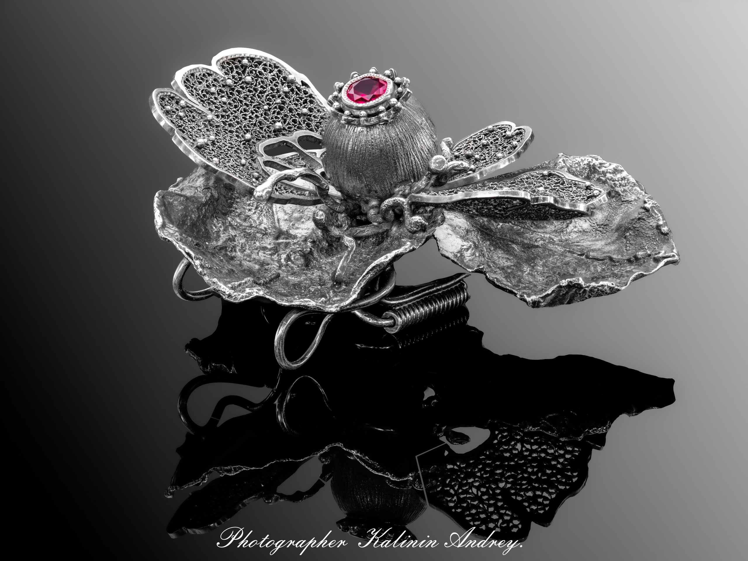 Персональные курсы, по фотосъемке драгоценных камней, ювелирных украшений Москветел +7 966-003-13-07. Высококачественная профессиональная рекламная фотосъёмка ювелирных украшений, драгоценных камней в Москве. Обучение, консультация