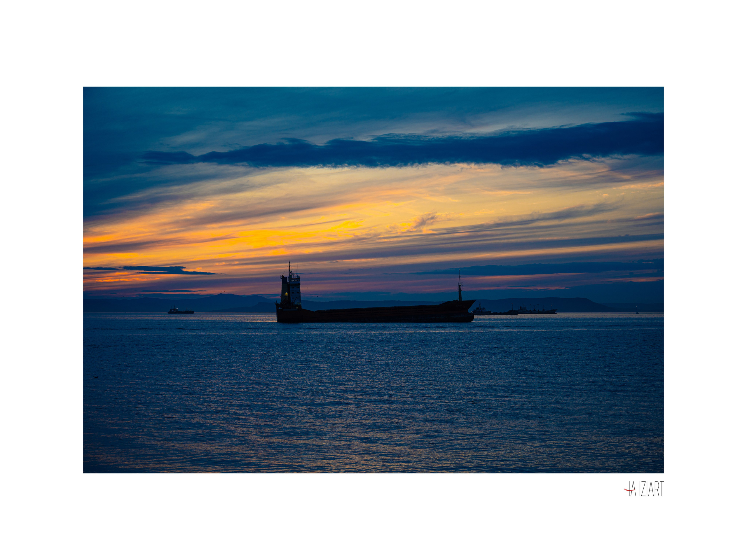 Магазин. Ivan Zaitsev (IZIART) — creating a cultural code through photo and video