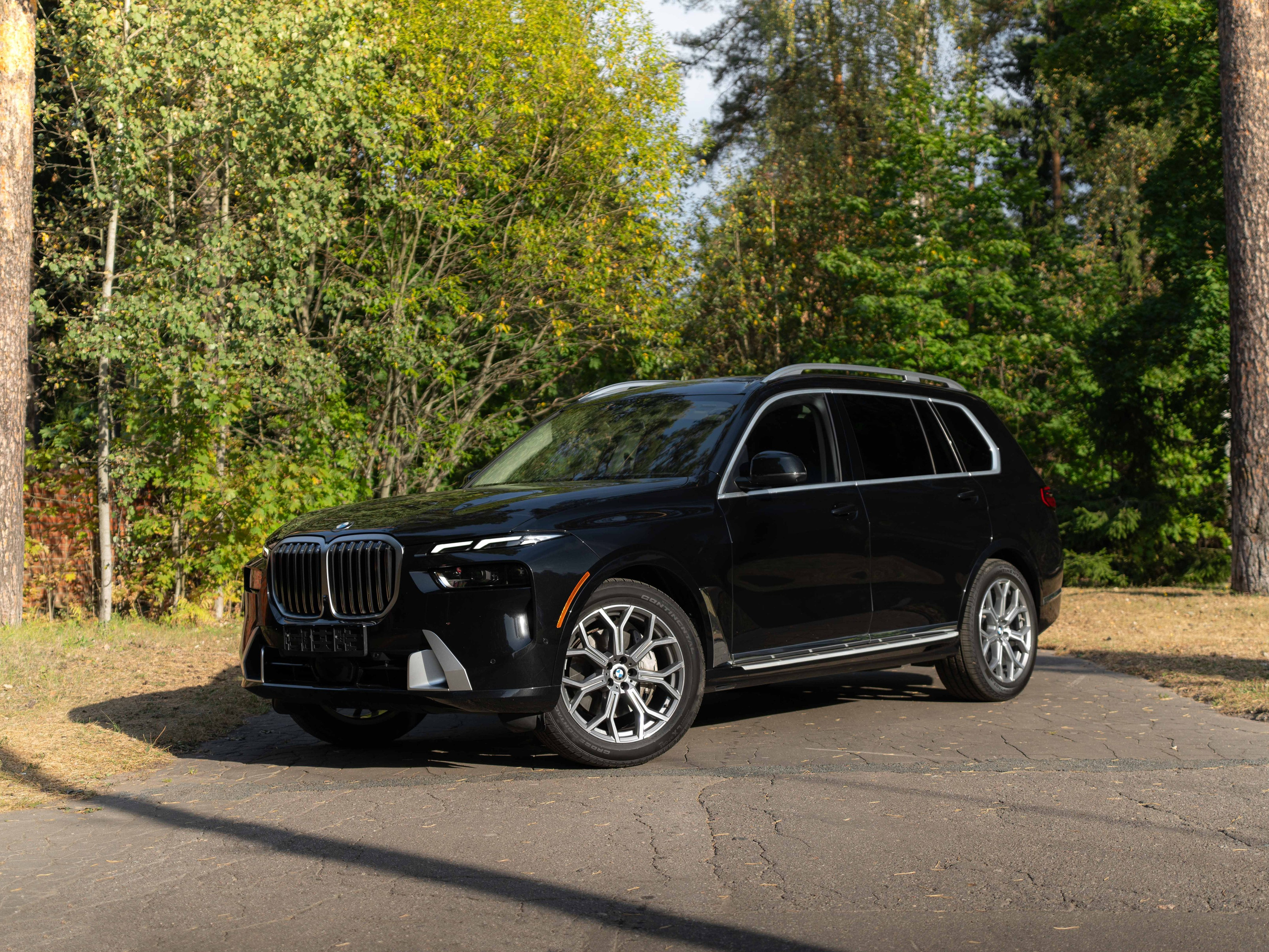 BMW X7, Автомобильная фотография