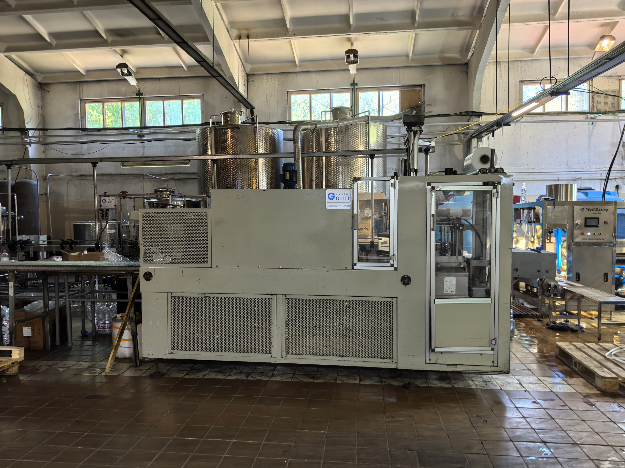 Моноблок для упаковки бутылок в блоки + термоусадочный тоннель