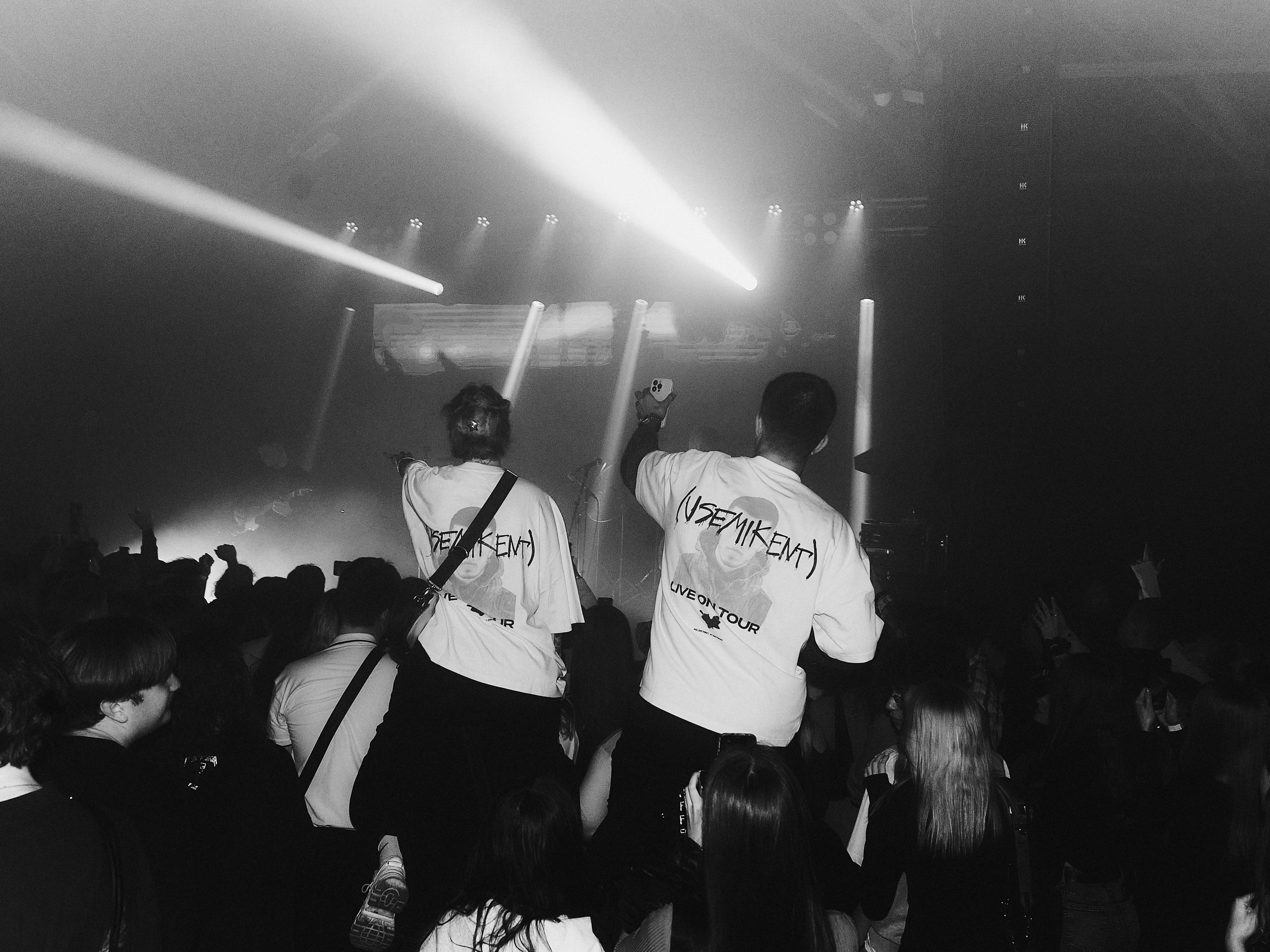 Мерч. Xstazia — музыкальные обложки, арт-дирекшн, режиссура и креативное продюссирование