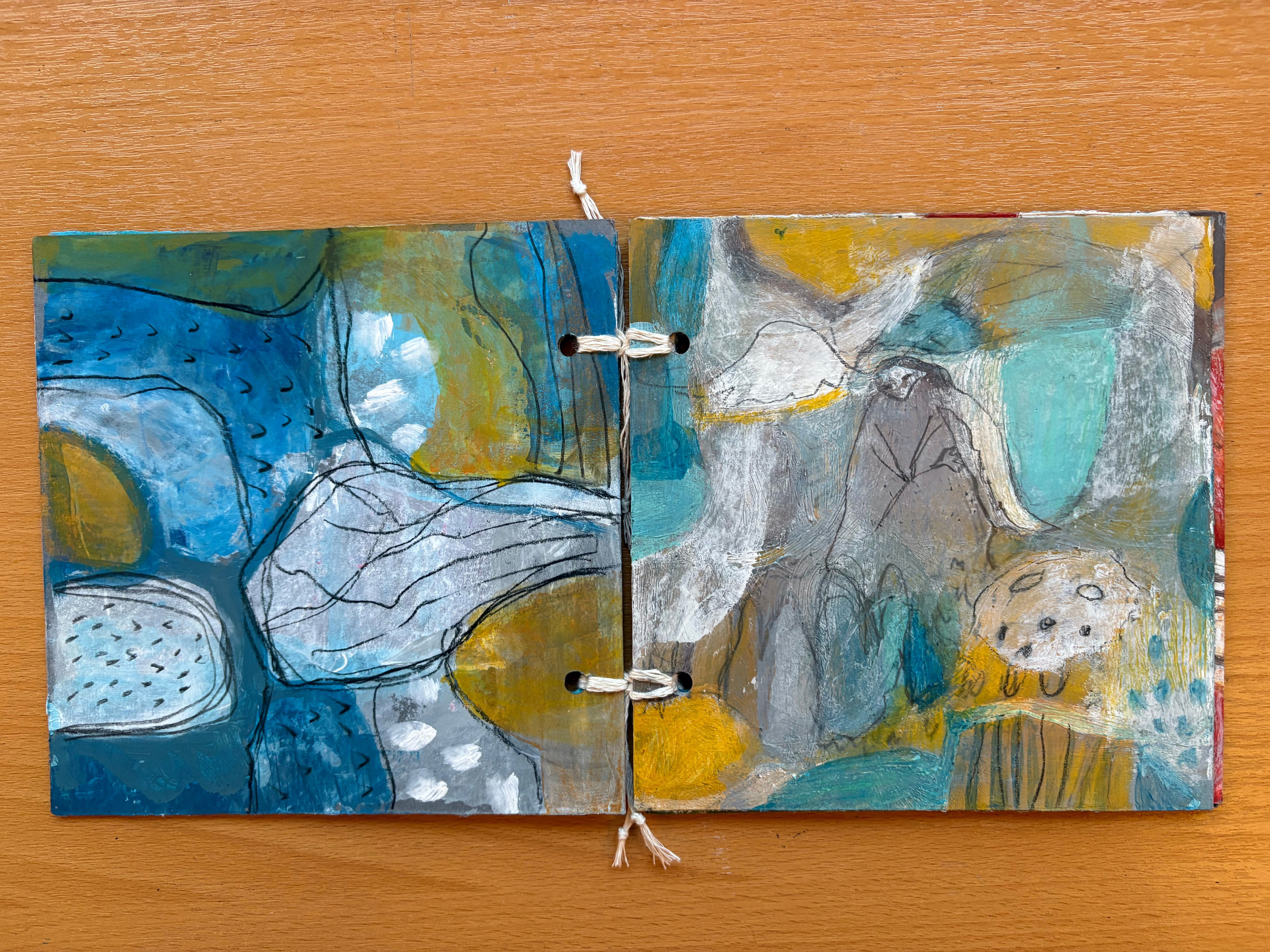 Арт книги. Художник Даля Бучионите