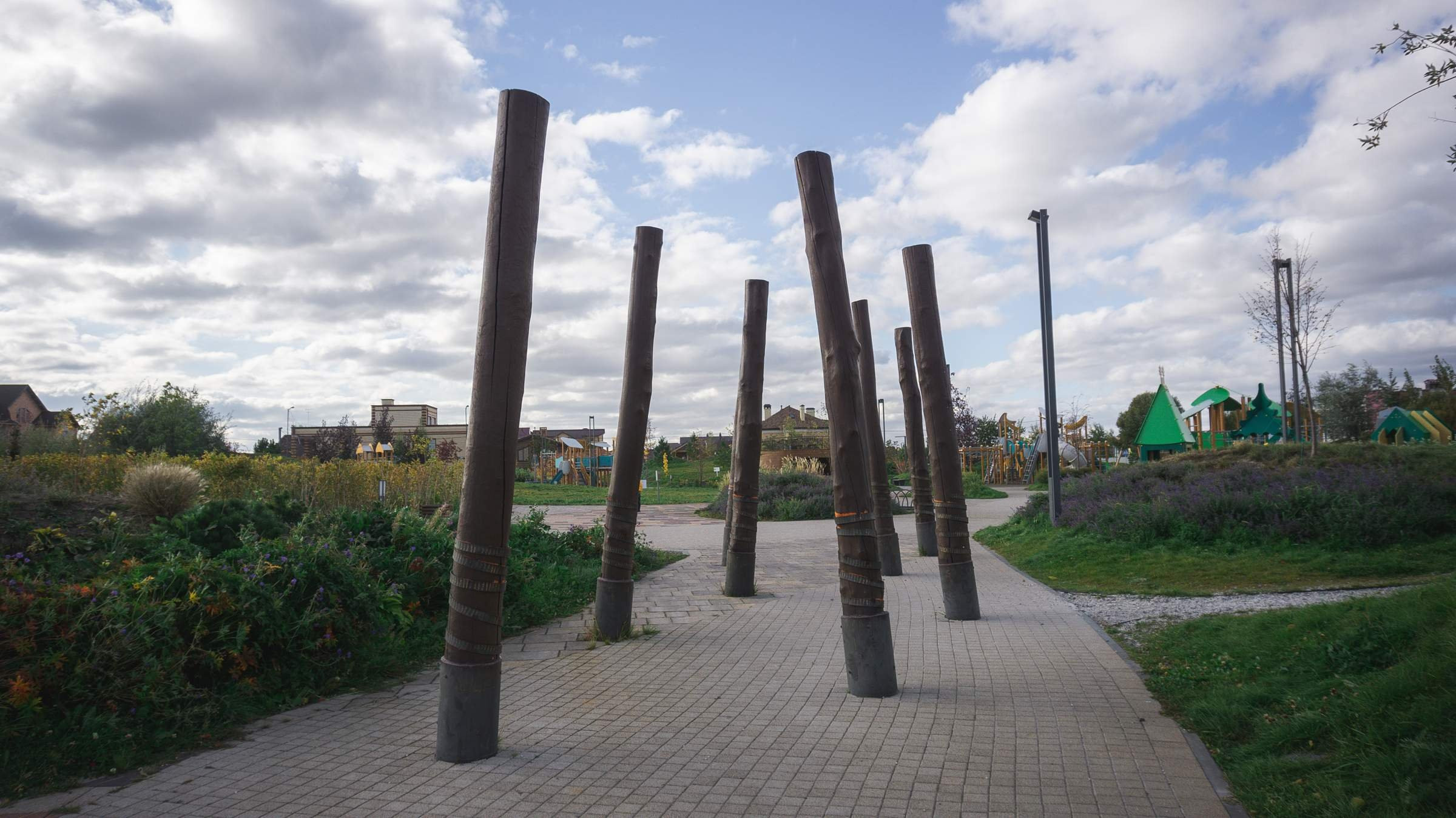 «Древо жизни» — странный парк