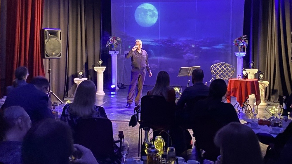 Пригласить артиста. Питер-Афиша. Мероприятия со вкусом Питера