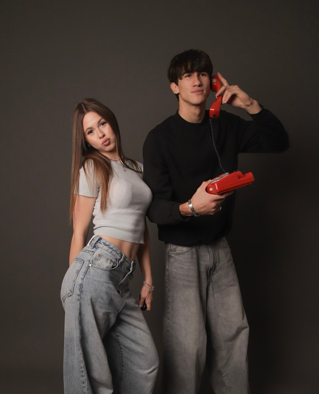 Контакты. Связь с администратором студии Фотостудия Автопортретика. Фотостудия автопортрета в Краснодаре