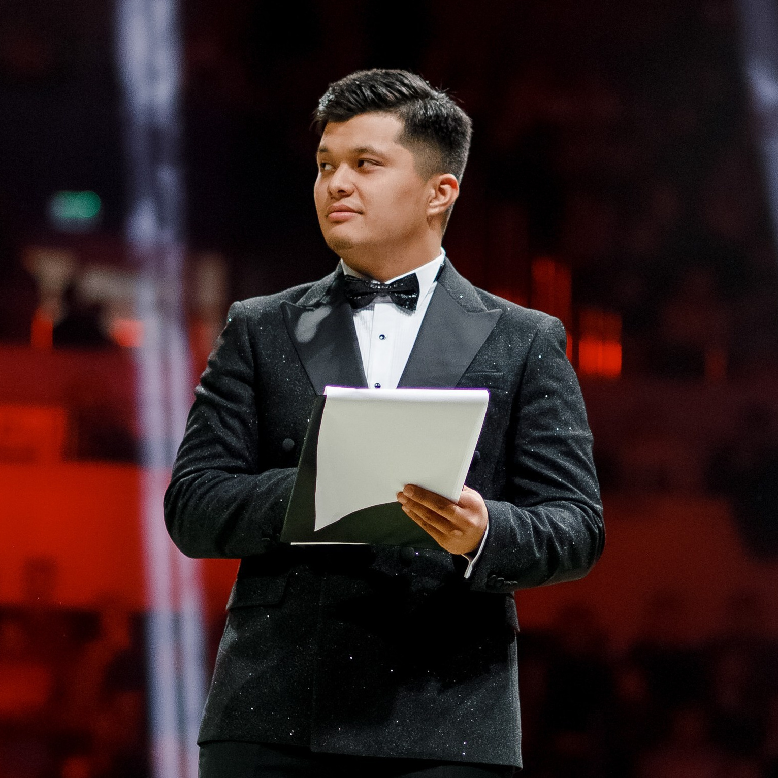 Ведущий мероприятий в Астане Дарын Олжабай