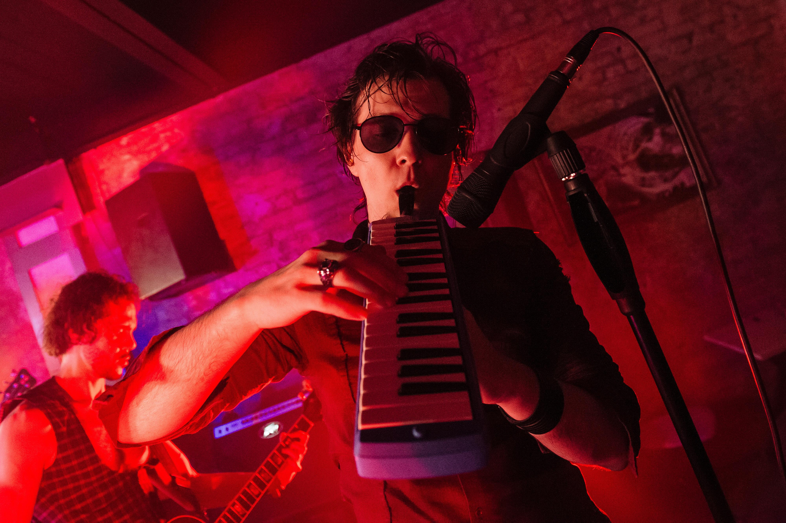 Milestone — Live in The Local Pub. Репортажный и свадебный фотограф в Курске Борис Захарчук